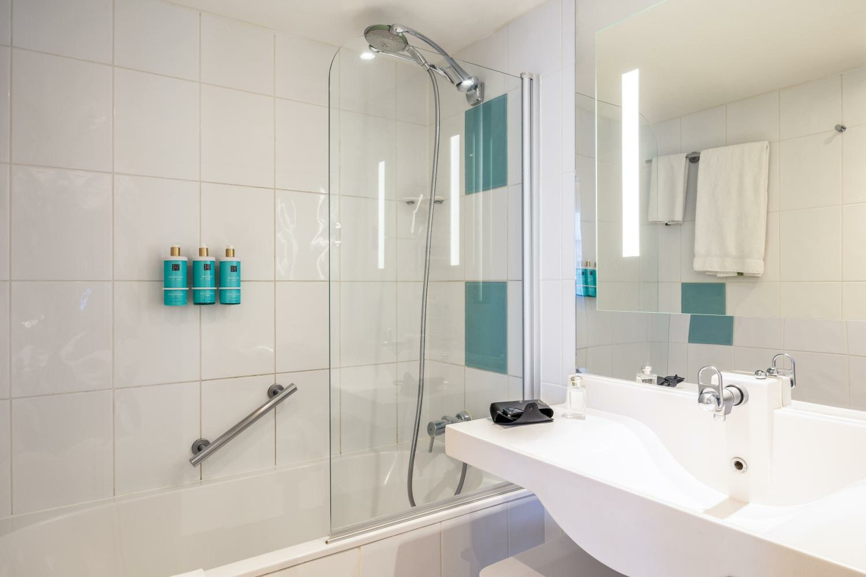 Executive Queen Suite