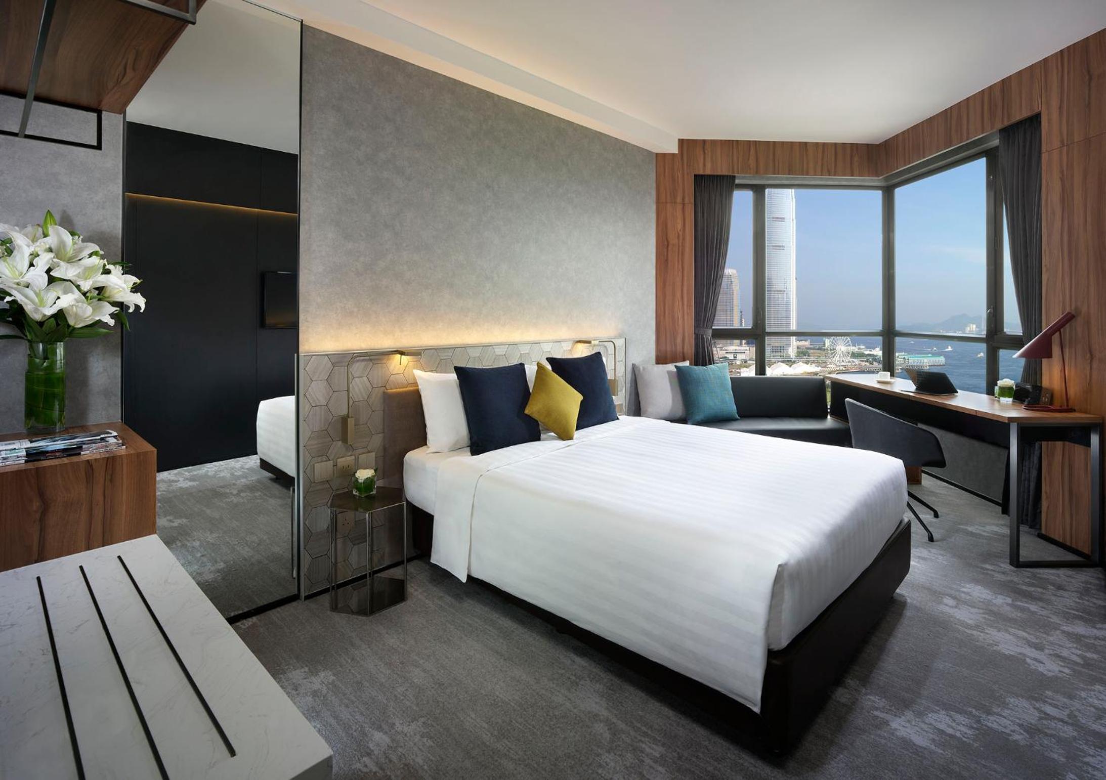 Premier Plus Harbor View room