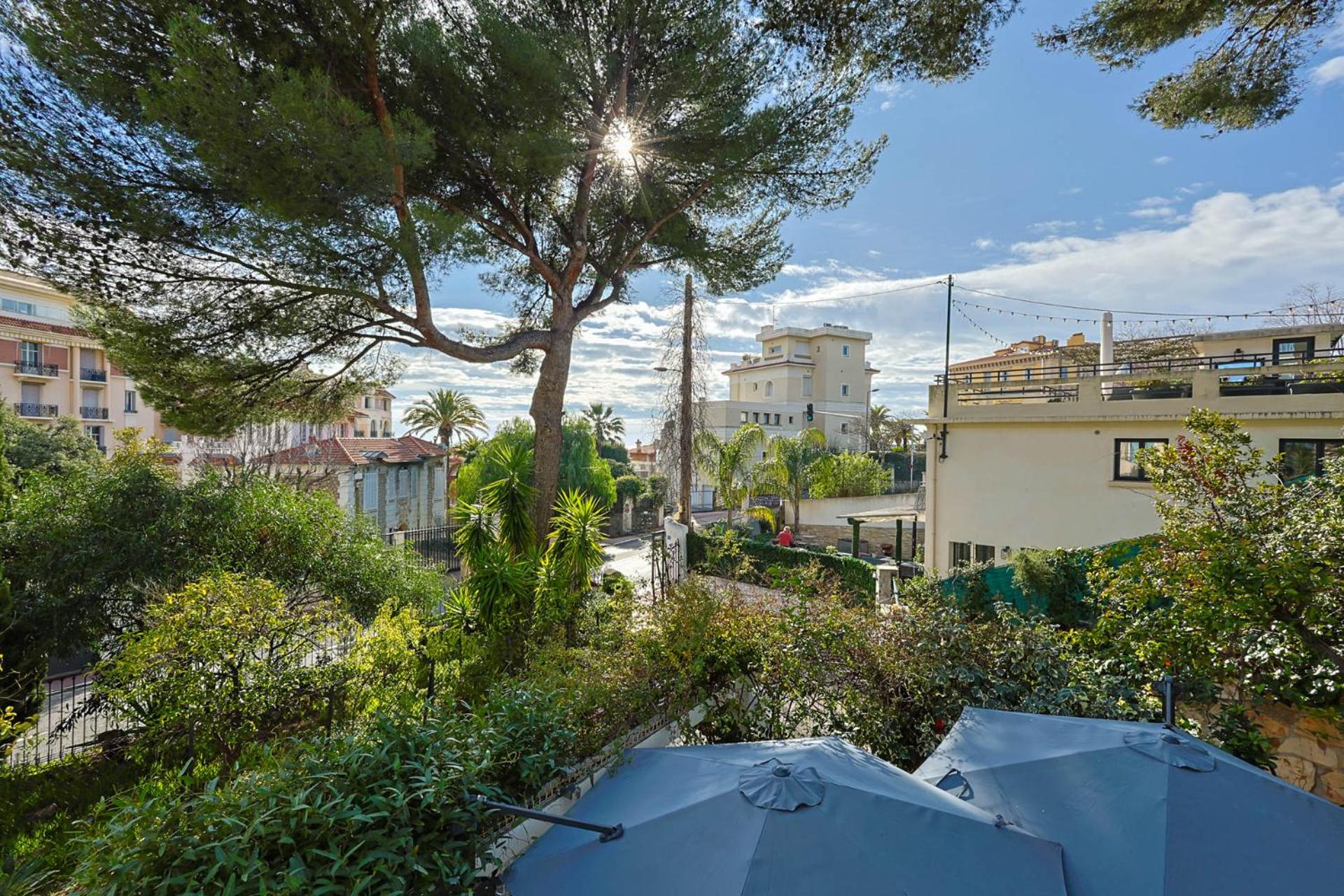 Prestige Room with Terrace 