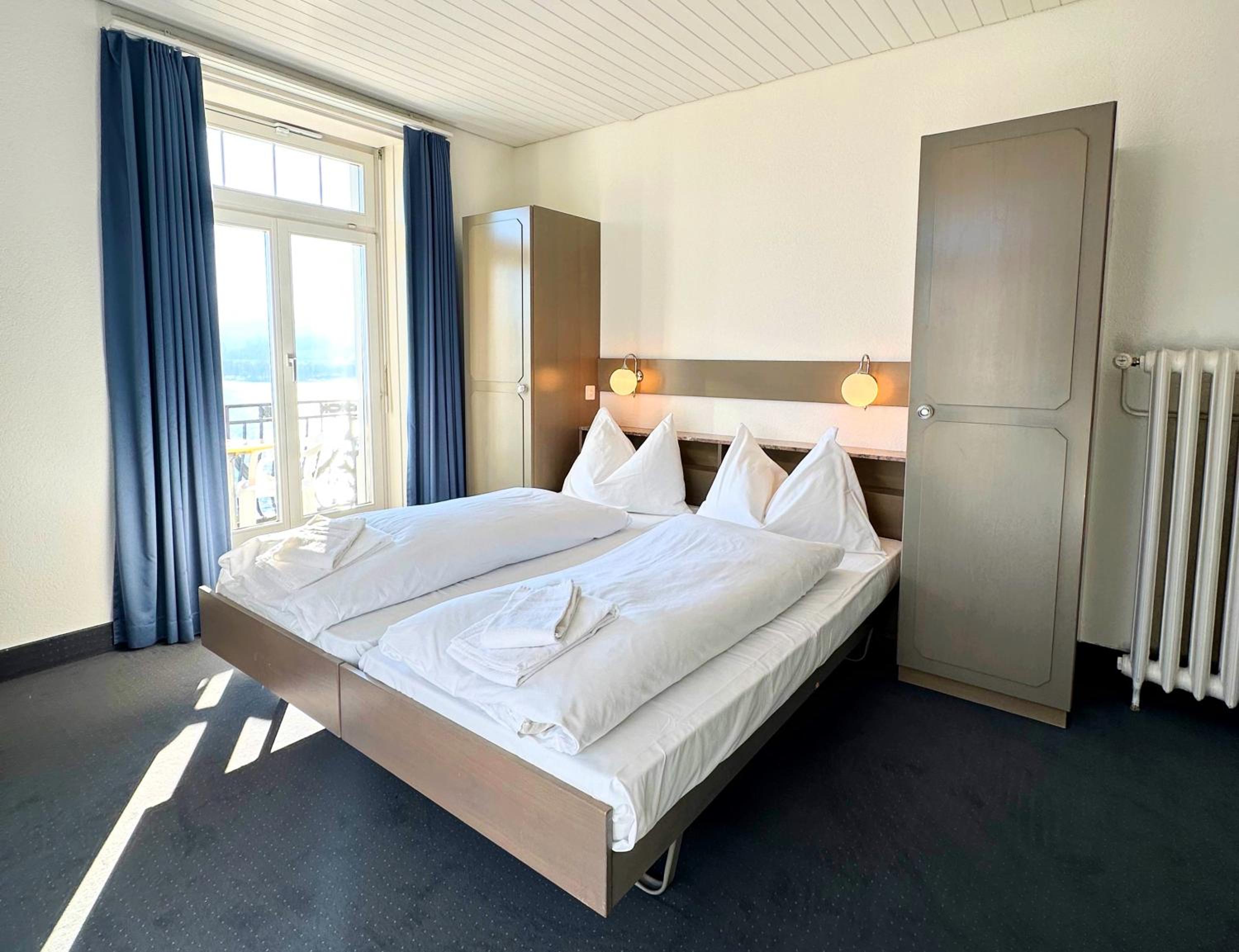 Double Room with Lake View