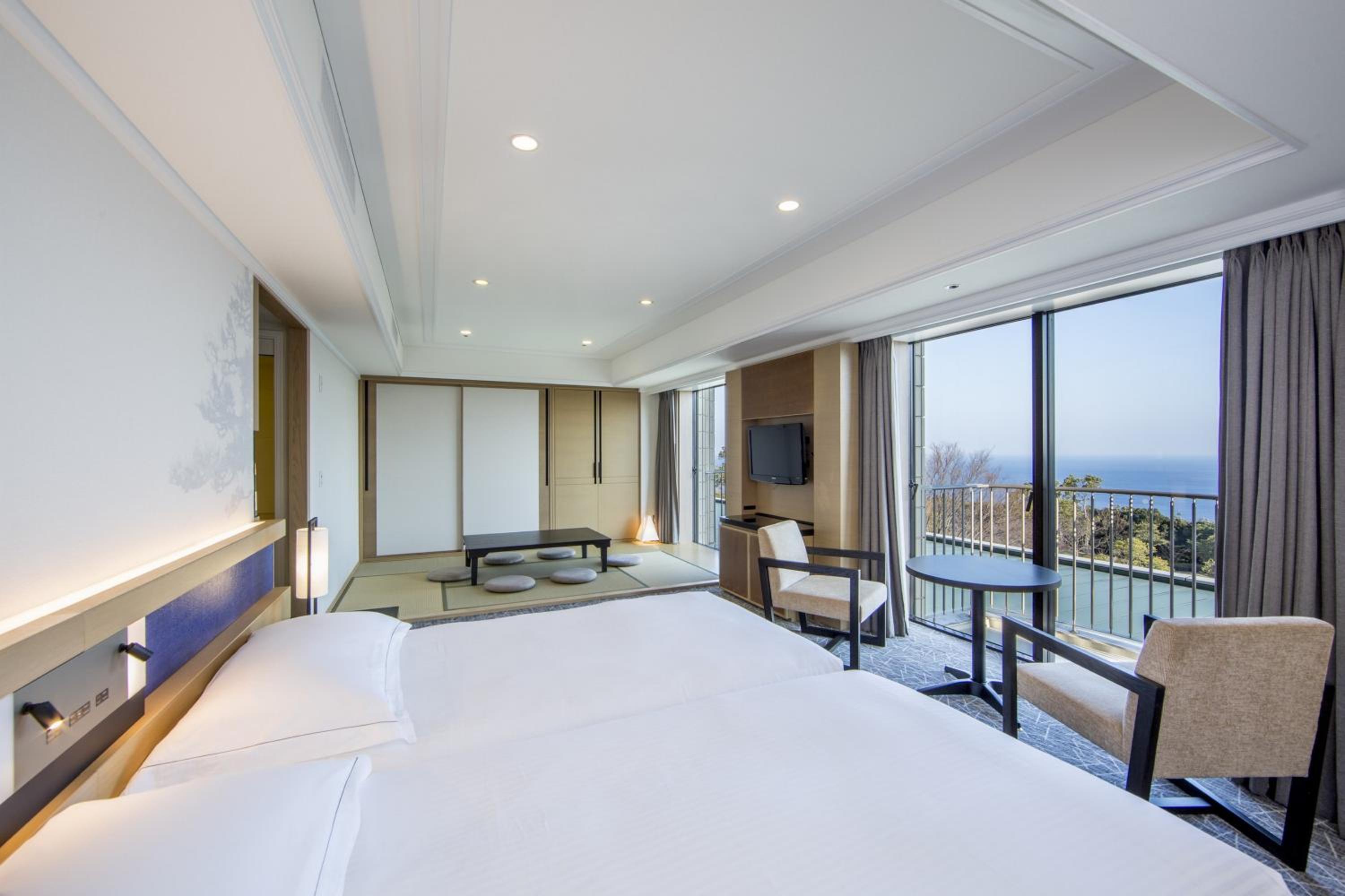 Deluxe Room with Tatami Area (6 Adults)