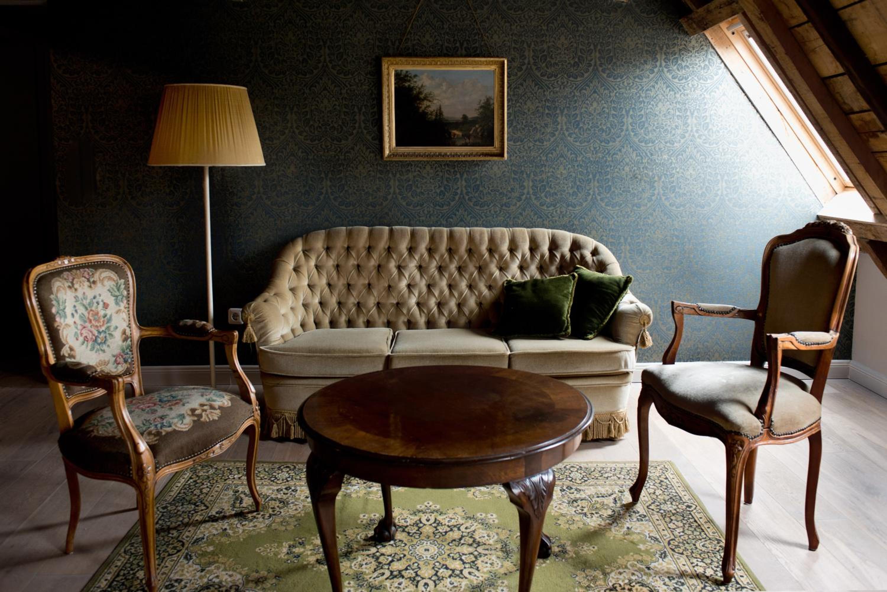 Family Room (4 Adults)