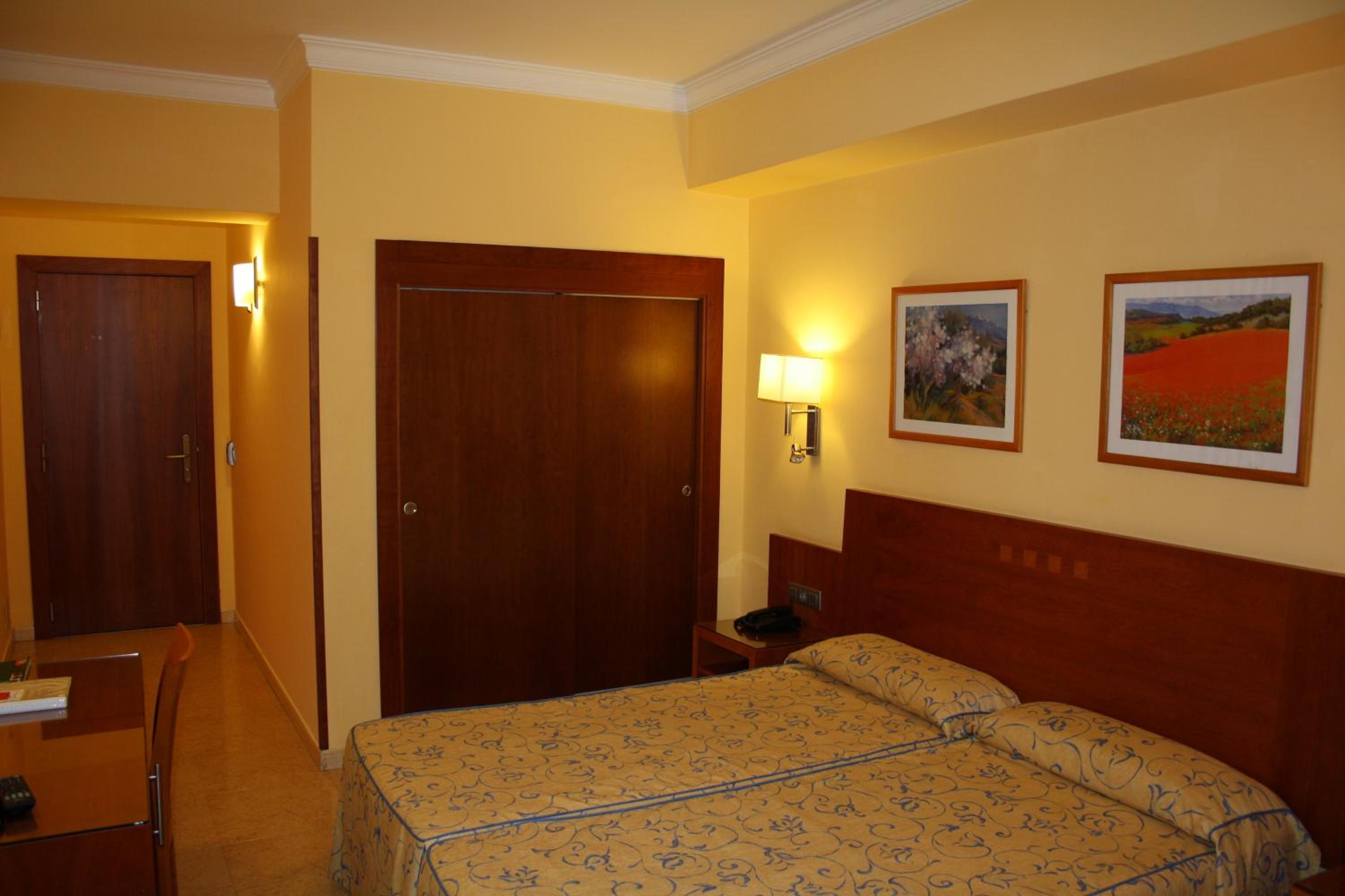 Twin Room - Interior