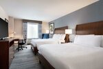 Queen Room with Two Queen Beds - Hearing Access в Hilton Garden Inn Stony Brook