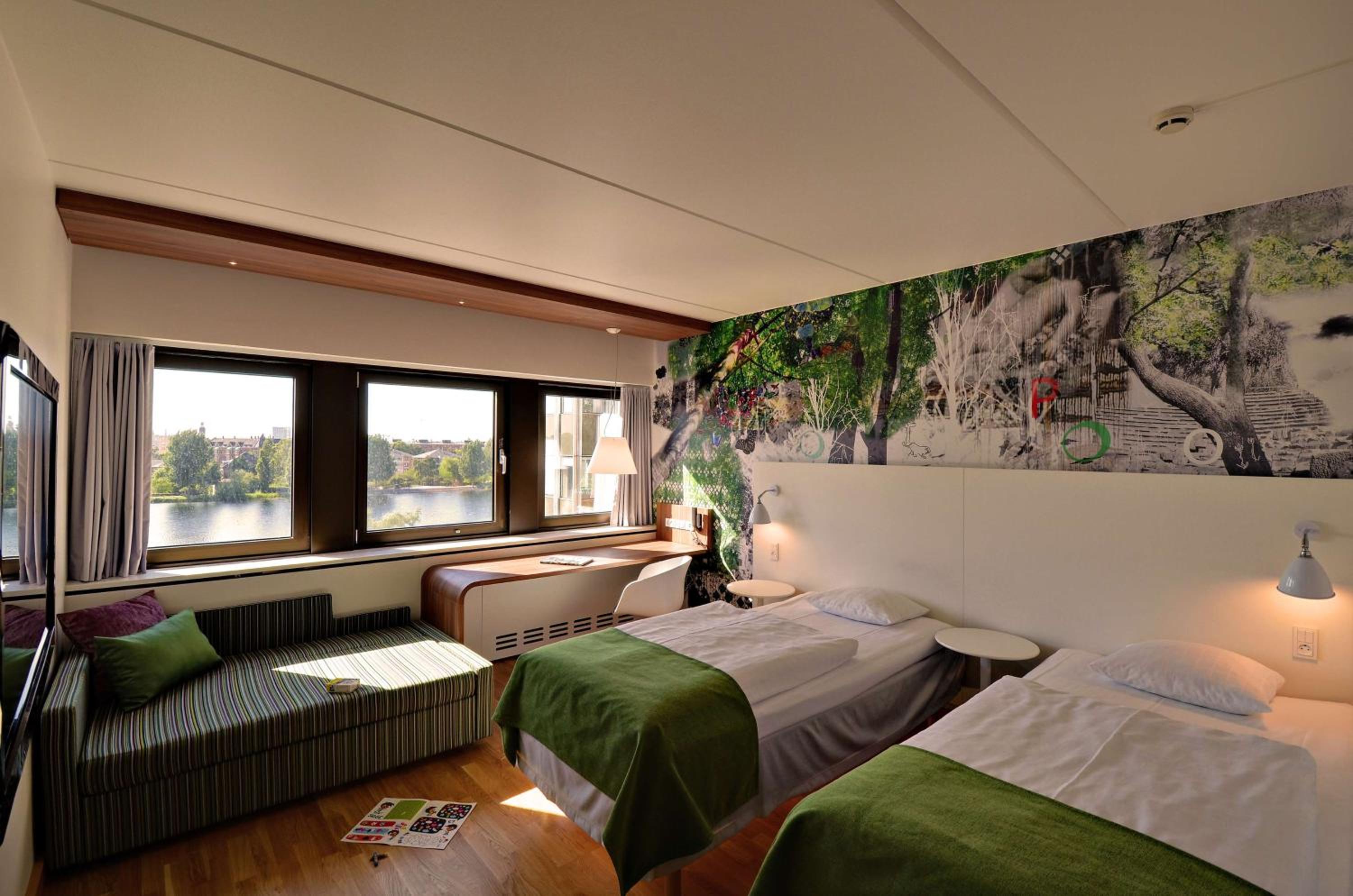 Standard Family Room