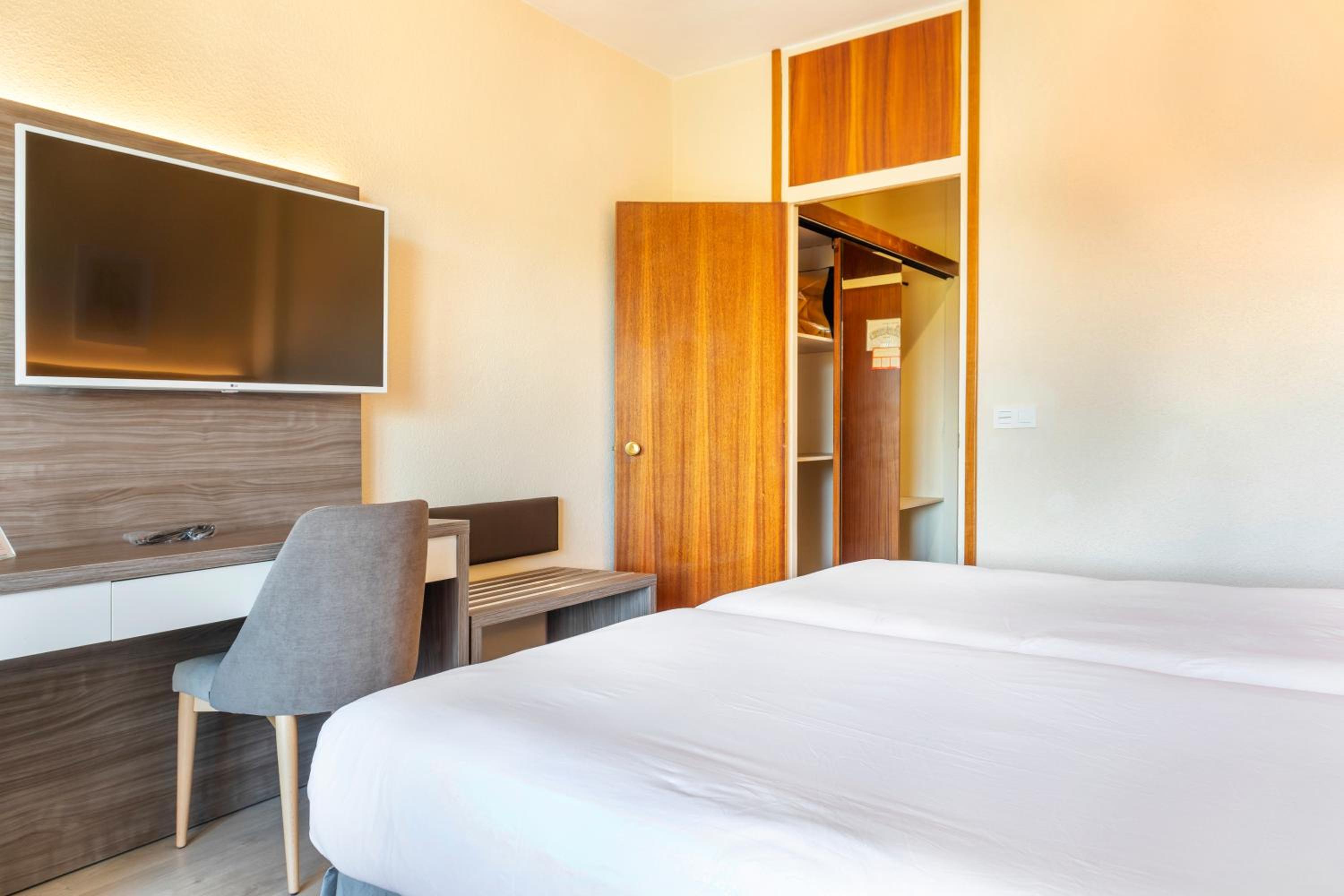 Double Room with Extra Bed