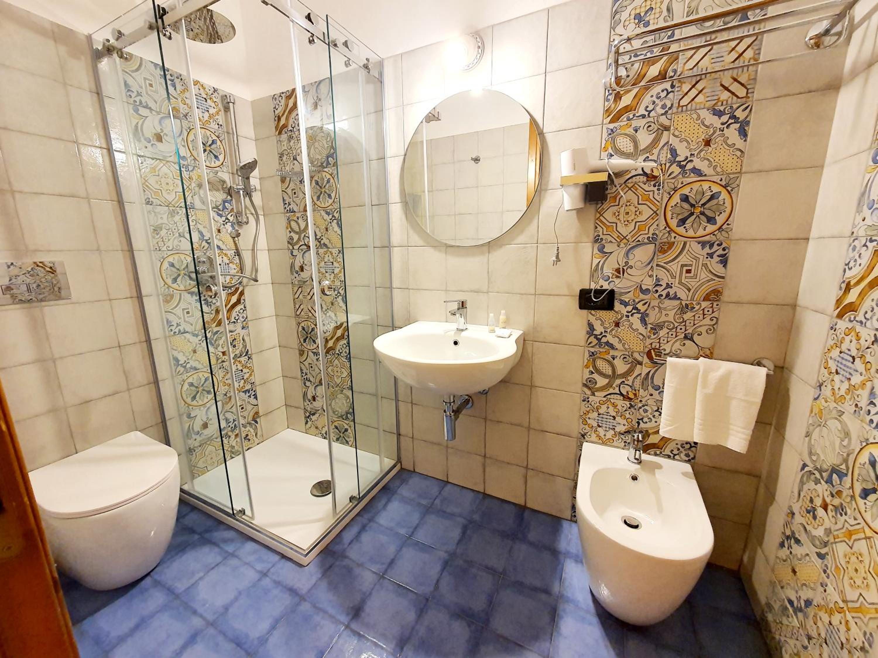 Double Room with Balcony and Sea View