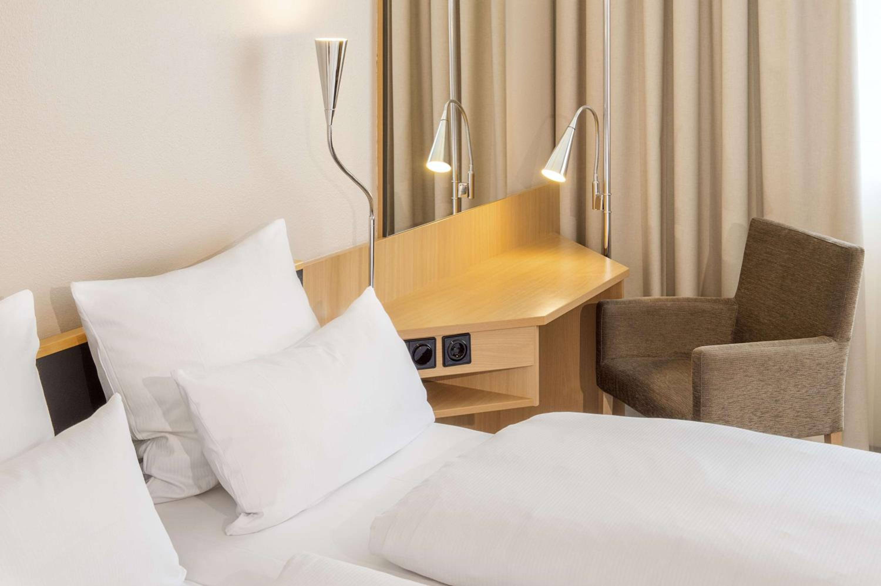 Standard Double or Twin XL Room