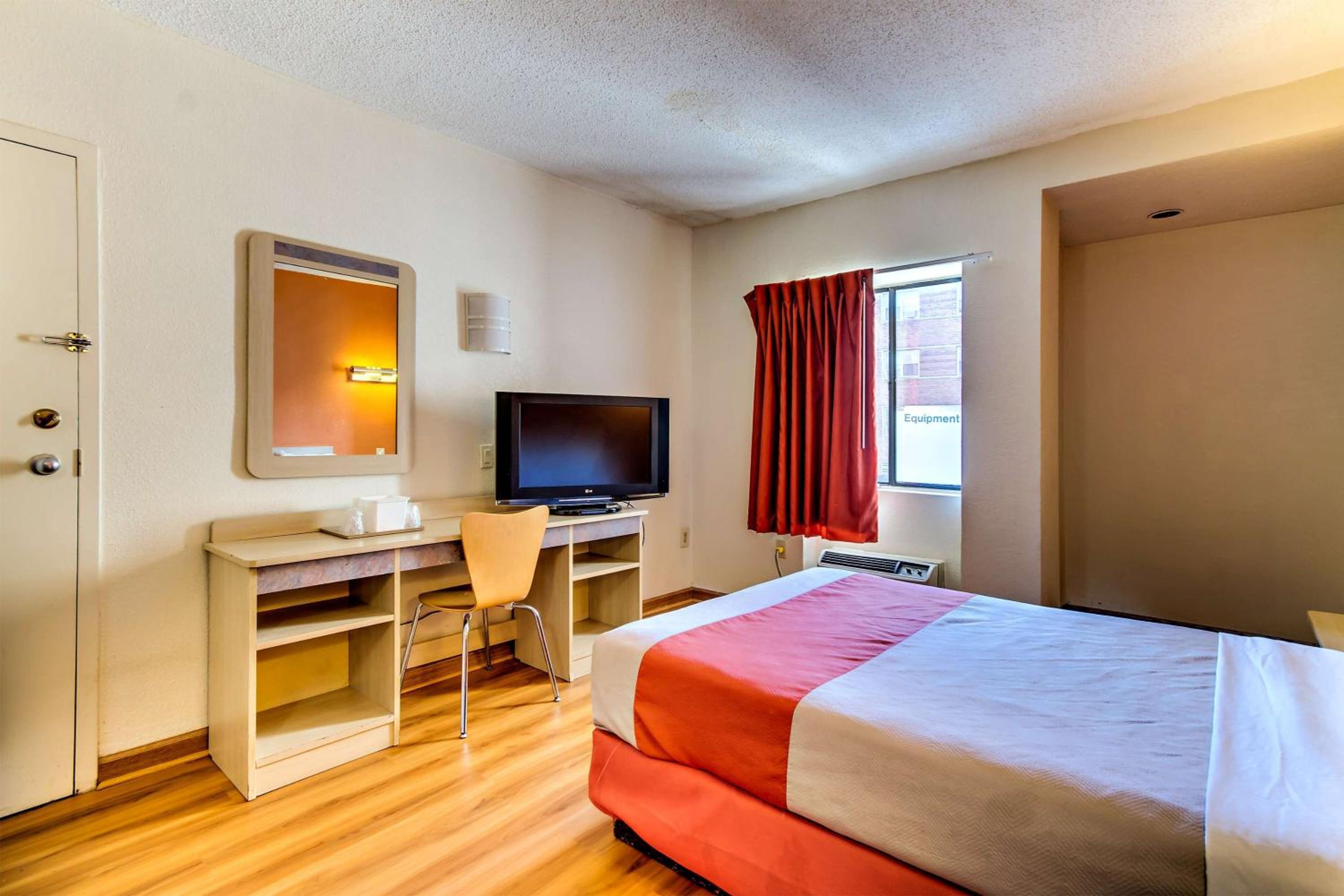 Double Room - Smoking