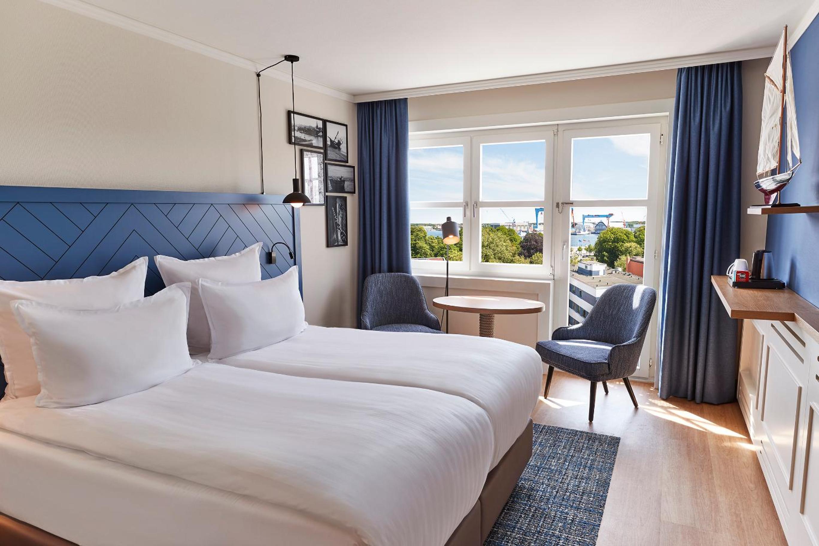 Comfort Double Room with Harbor View