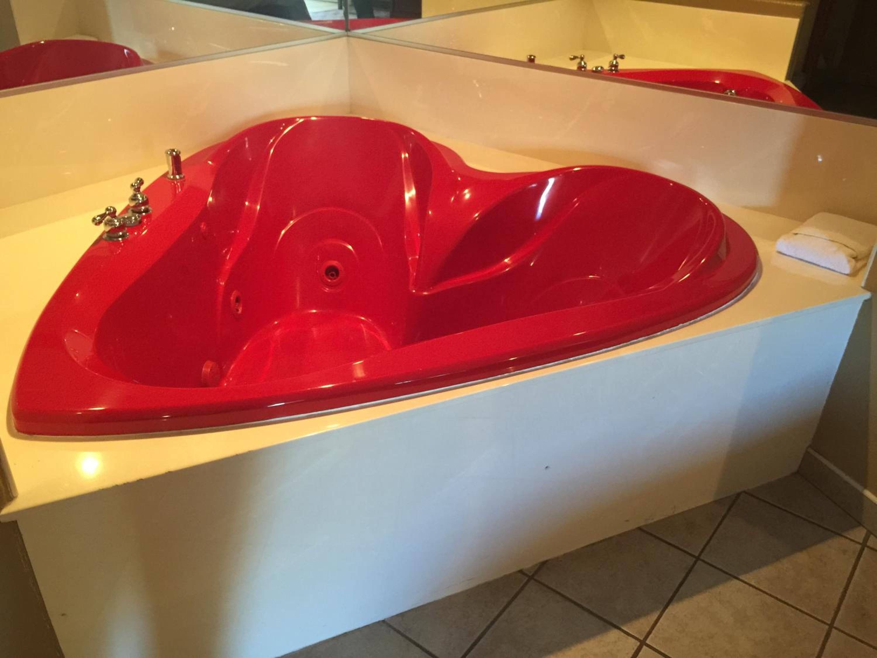 King Room with Spa Bath