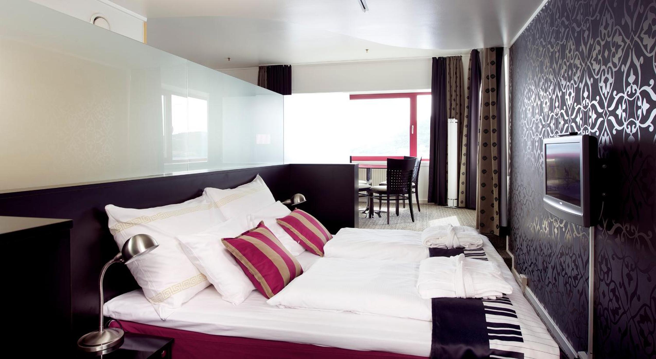 Junior Suite with Ocean View