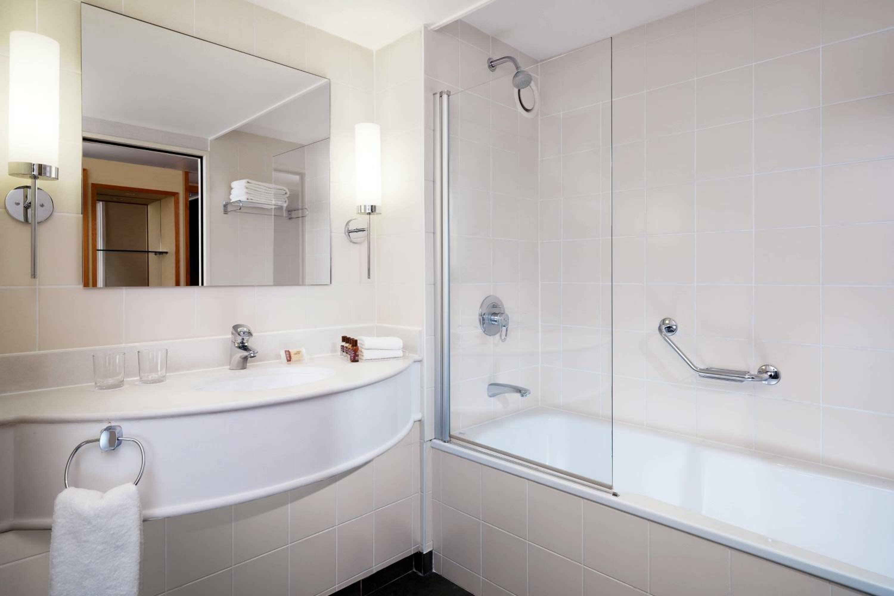 Classic Twin Room