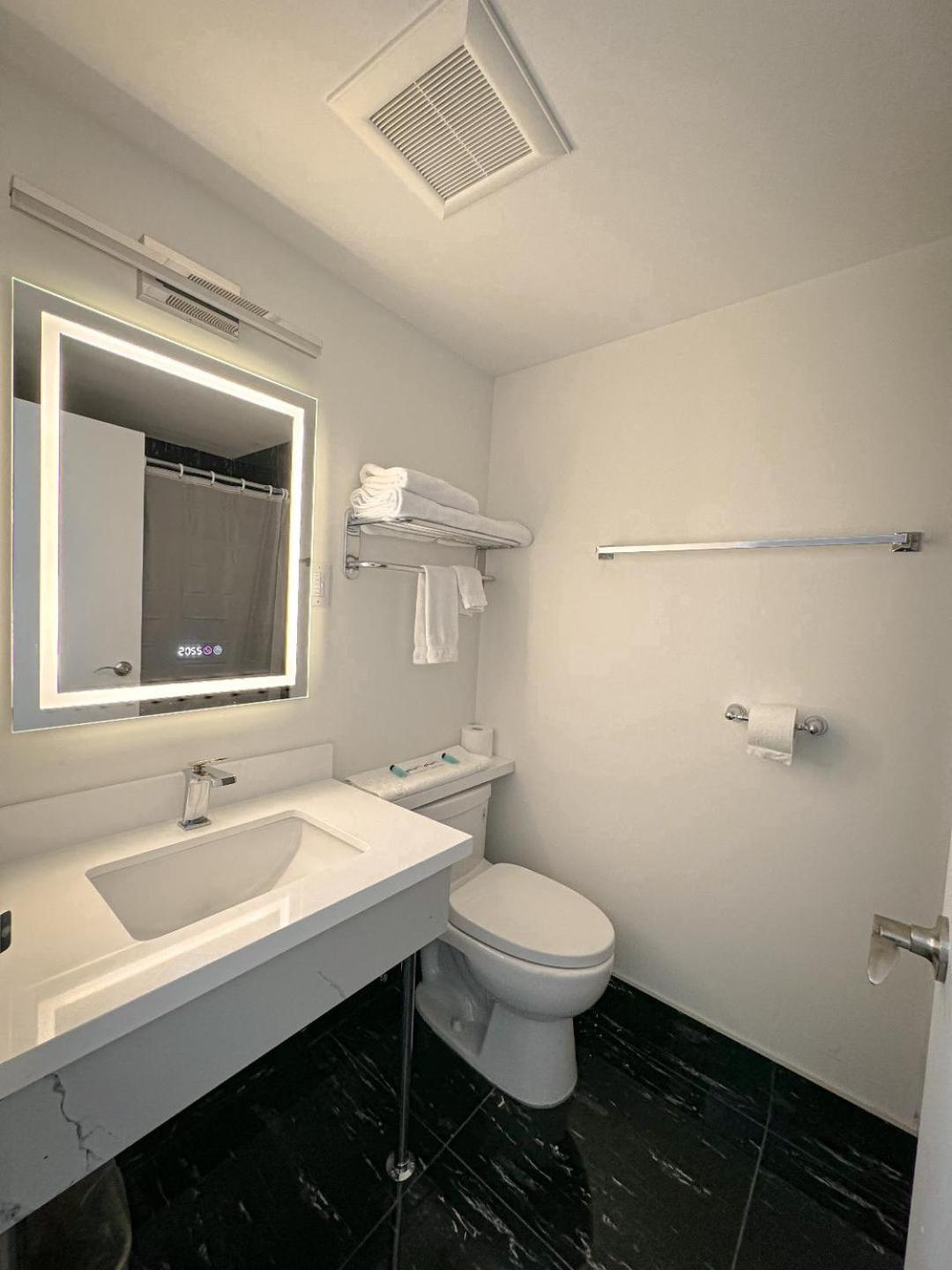 Superior Queen Room with Two Queen Beds - Newly Renovated