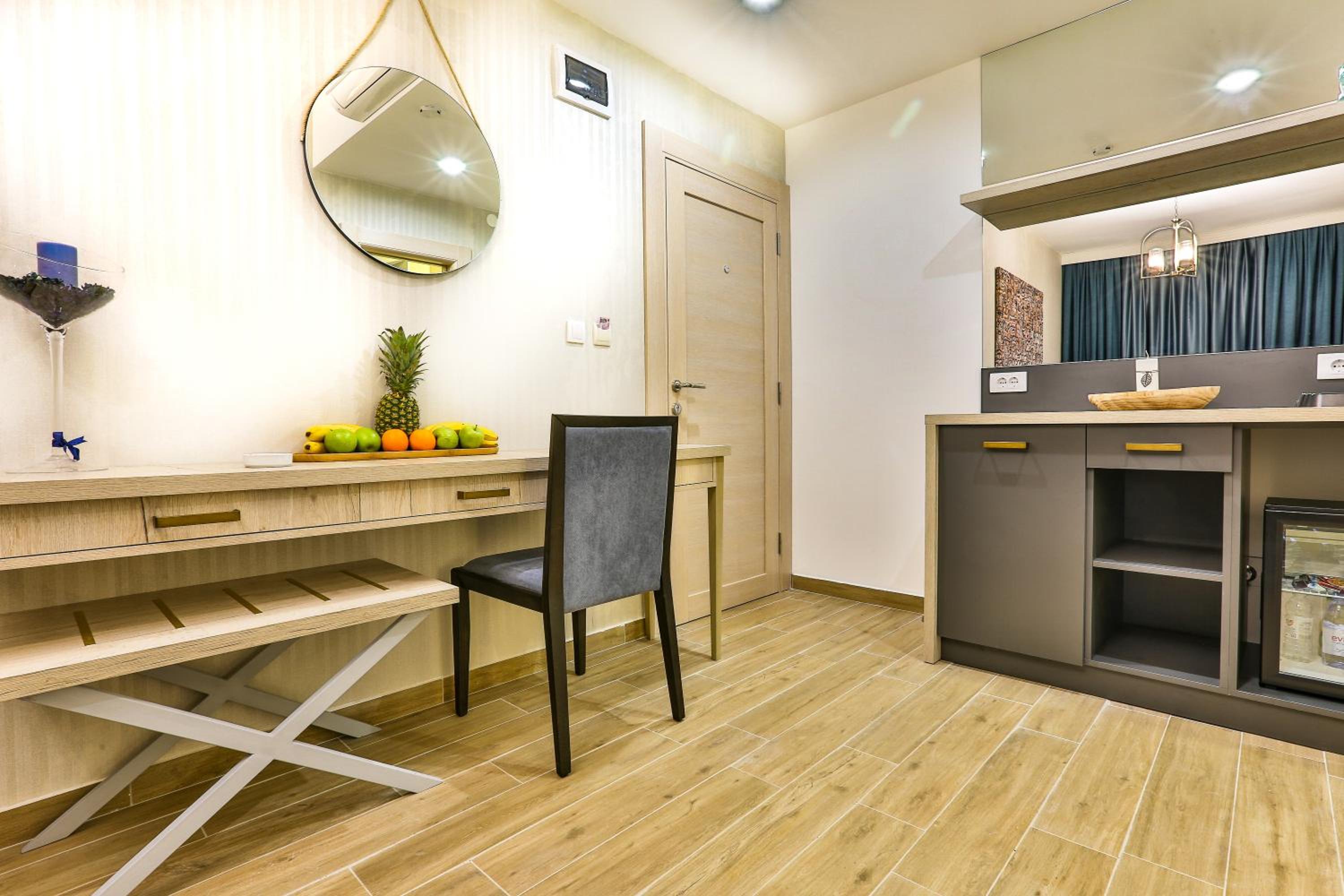 Suite with Balcony