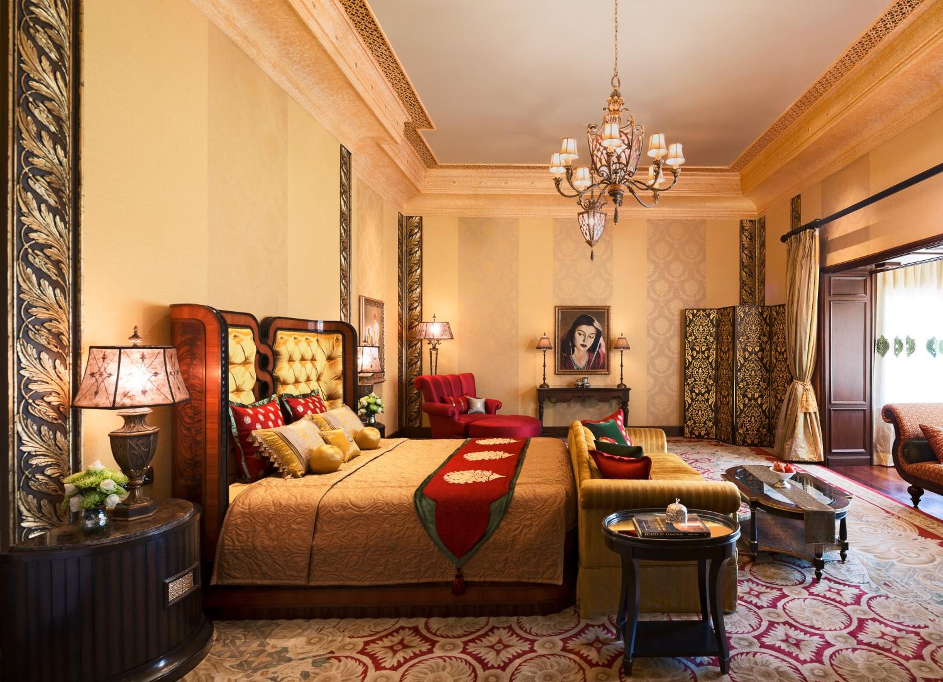 Grand Royal Suite with Garden view