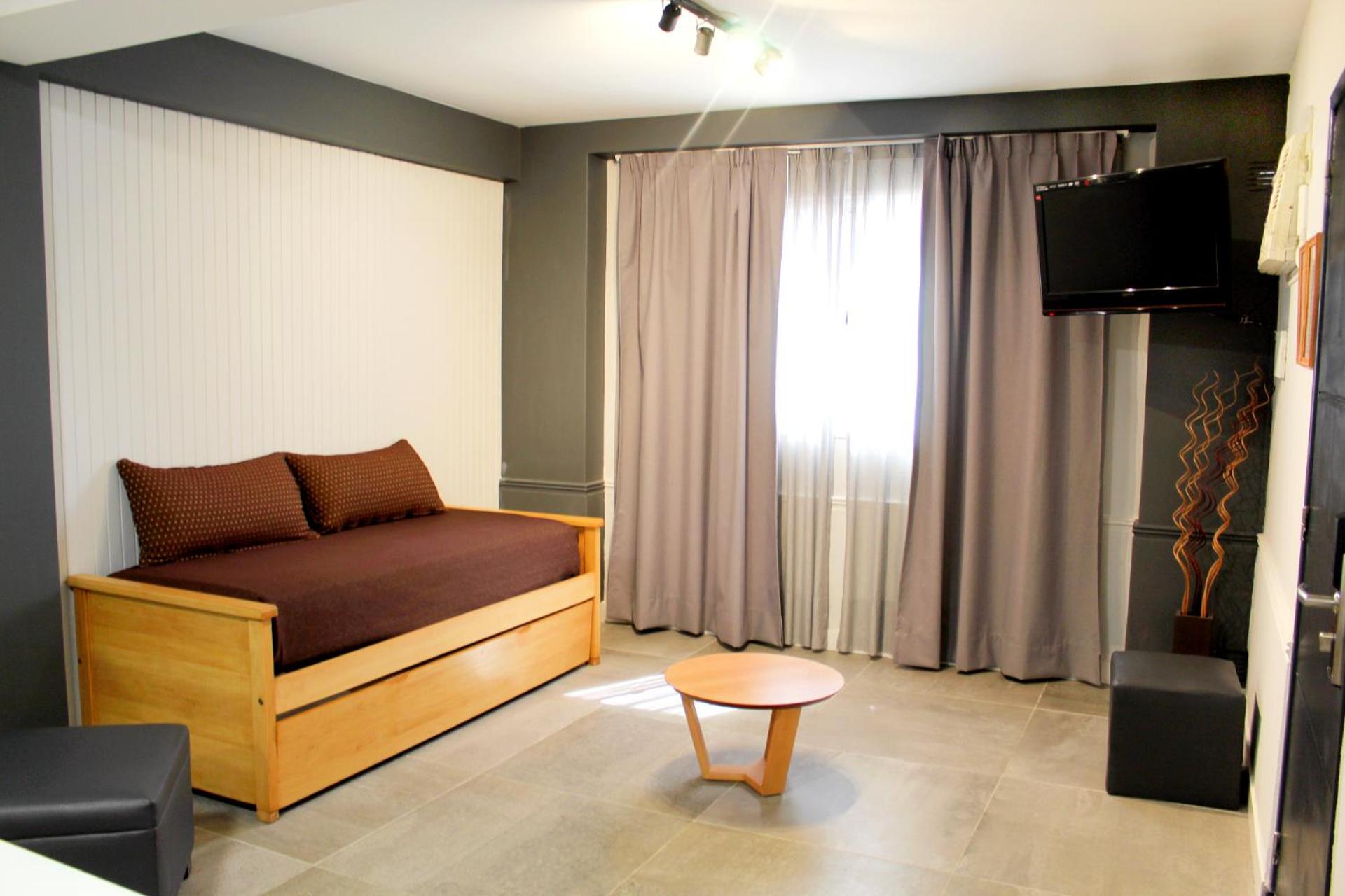 One-Bedroom Apartment (4 Adults)