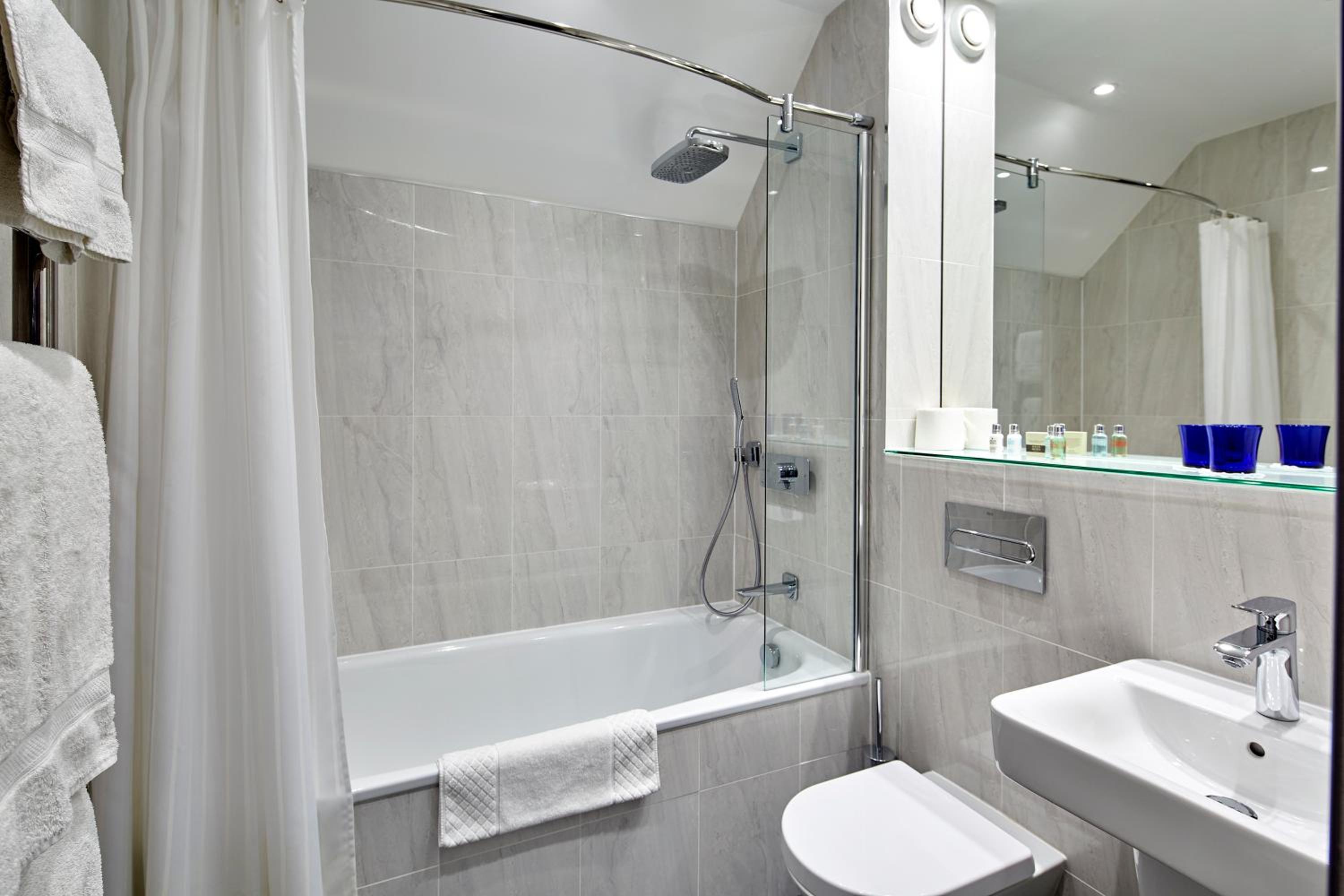 Signature Suite