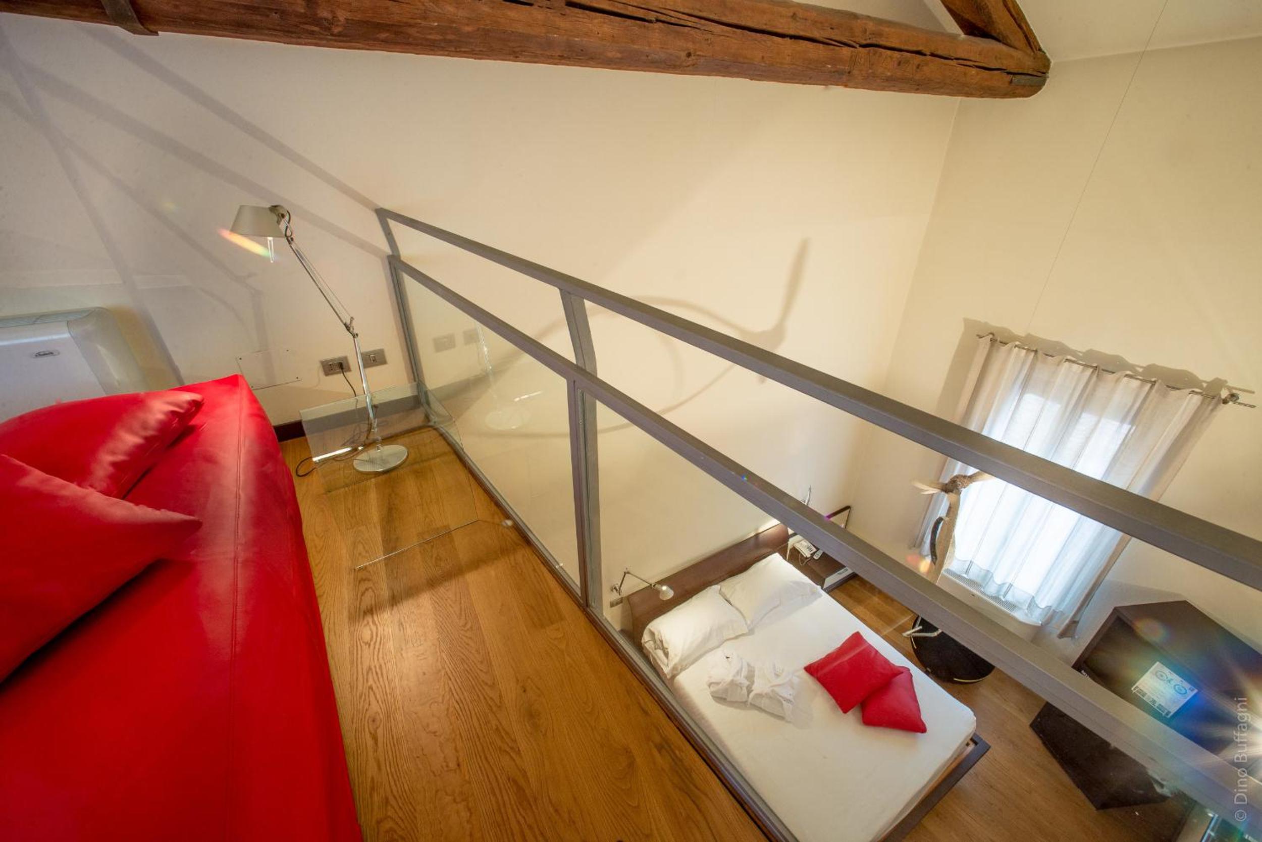 Suite - Annex