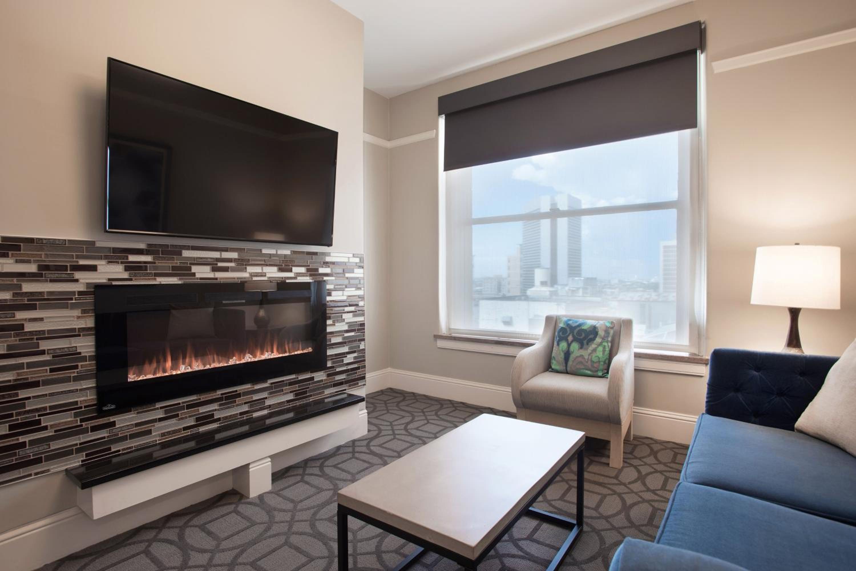 One-Bedroom King Suite with Fireplace