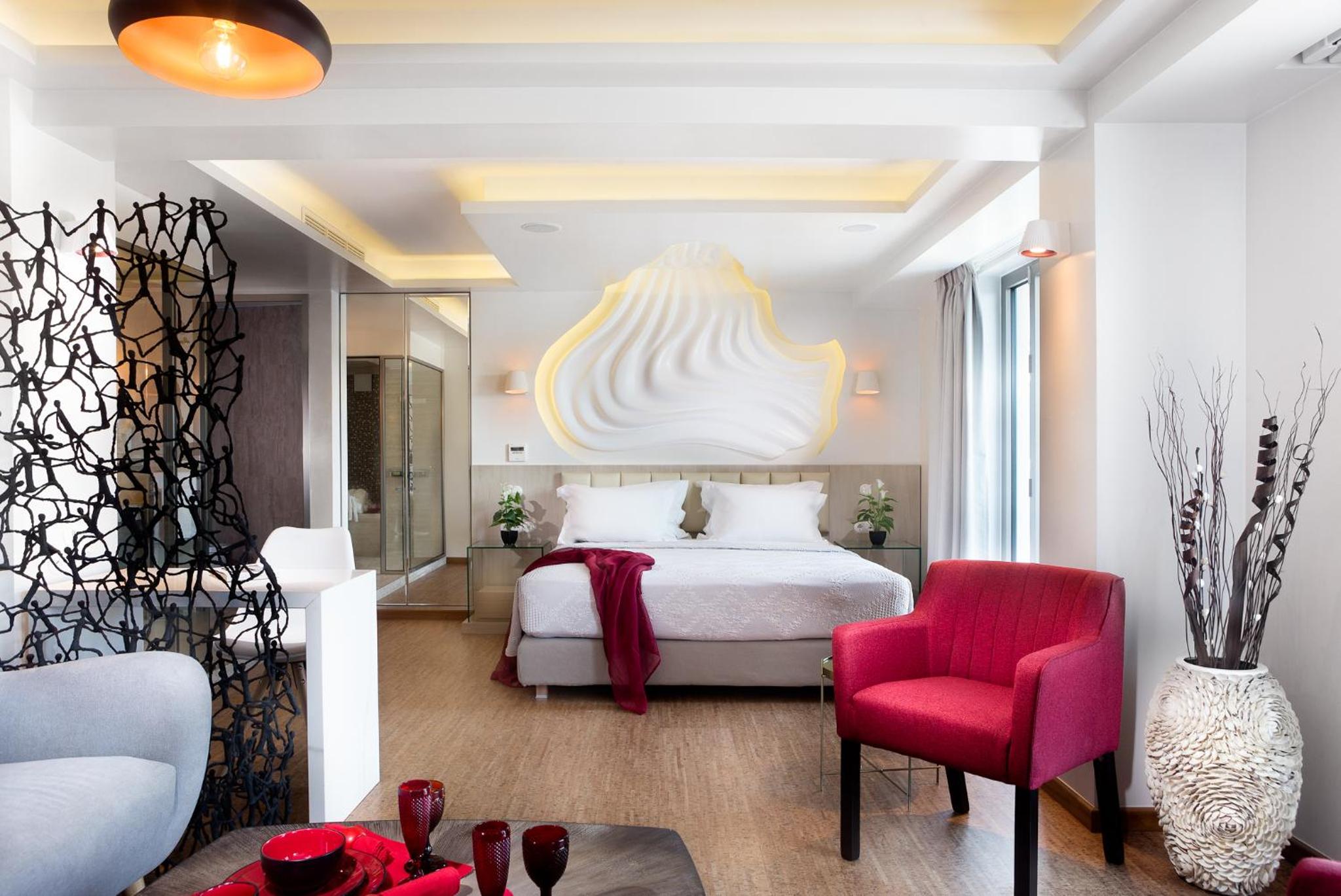 Red Suite Acropolis View