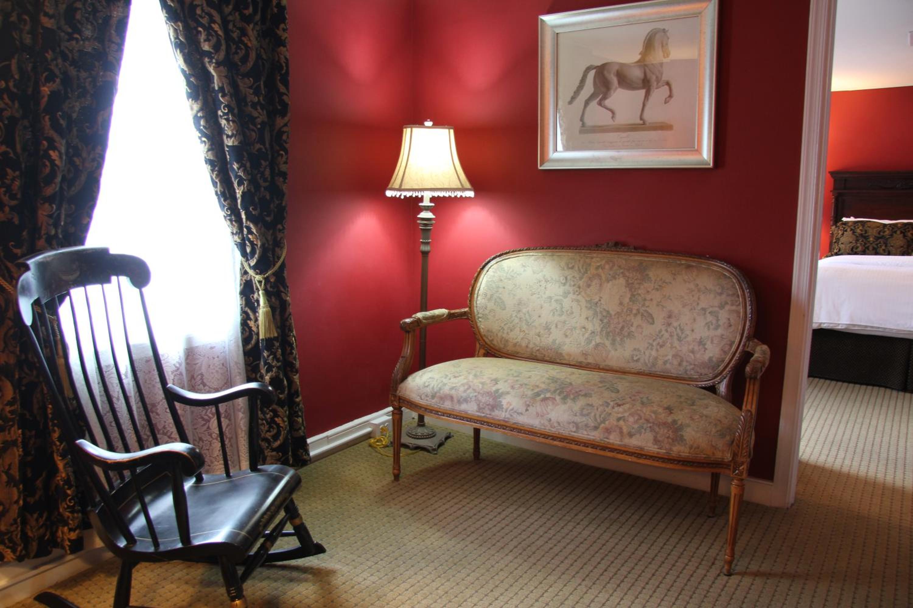 Mini Suite 303 Main House. 