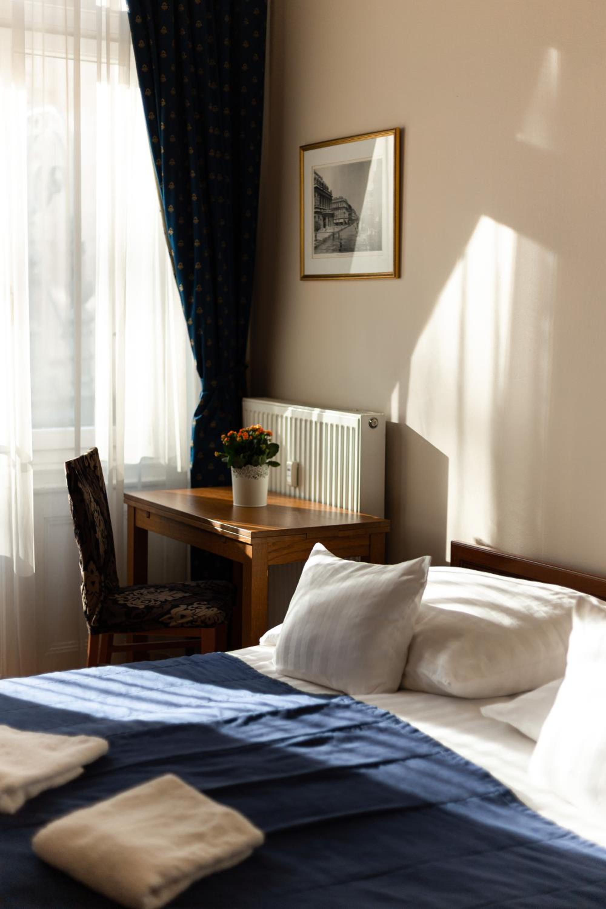 Standard Triple Room - Annex Building