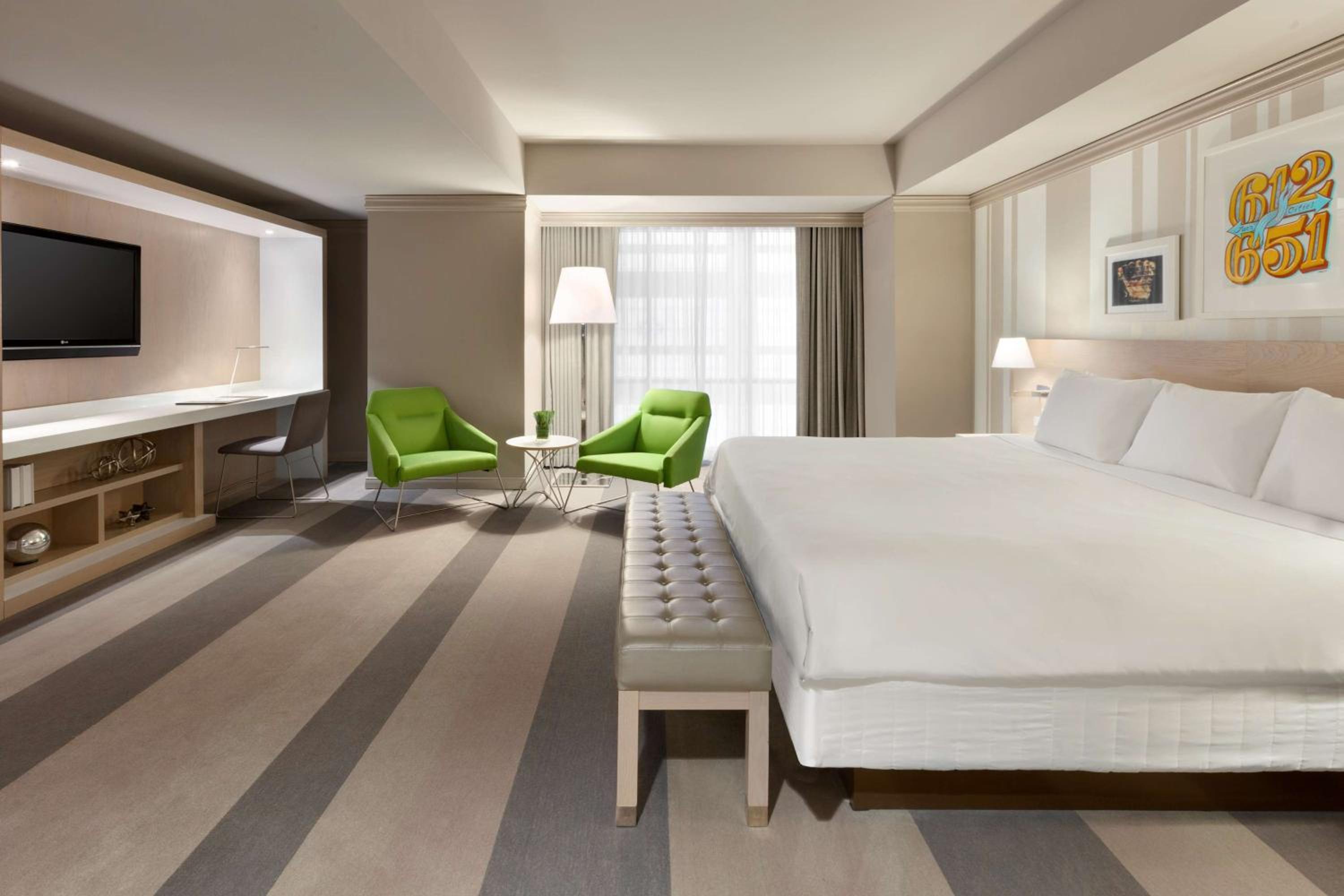 King Studio Suite - Non-Smoking