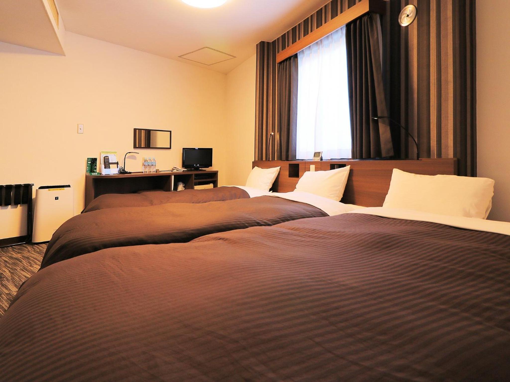 Triple Room - Non-Smoking