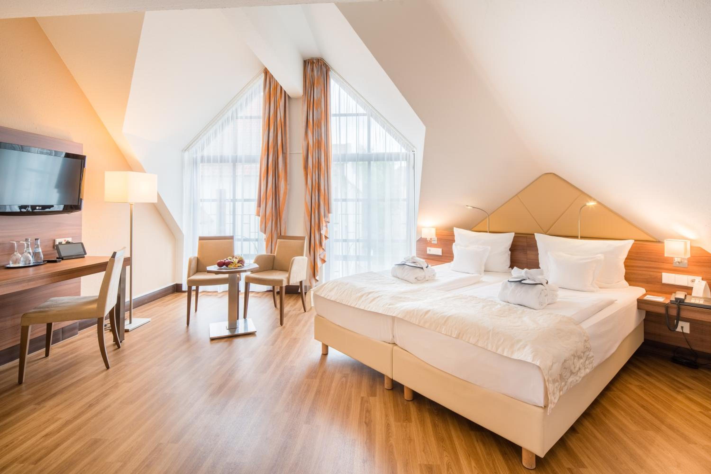 Business Double Room with Double Bed
