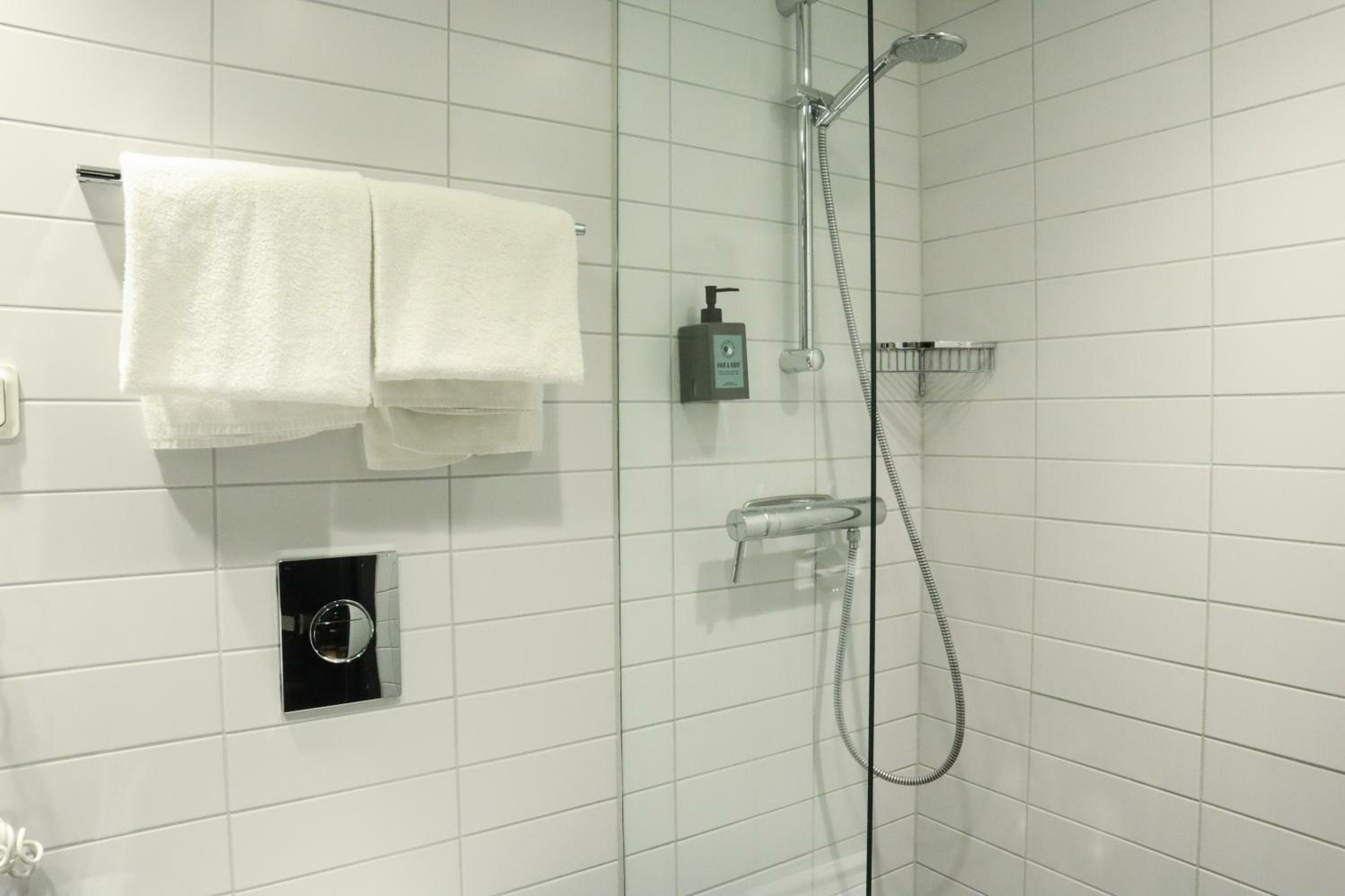 Compact Double Room without Window