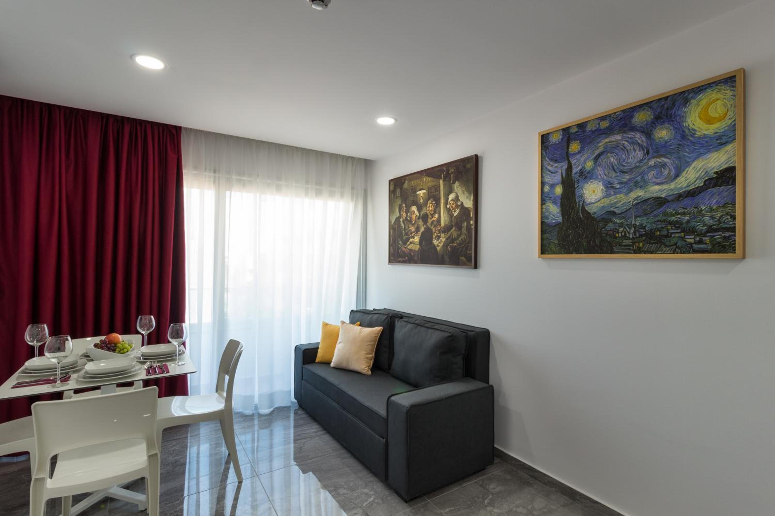 Apartment with Balcony