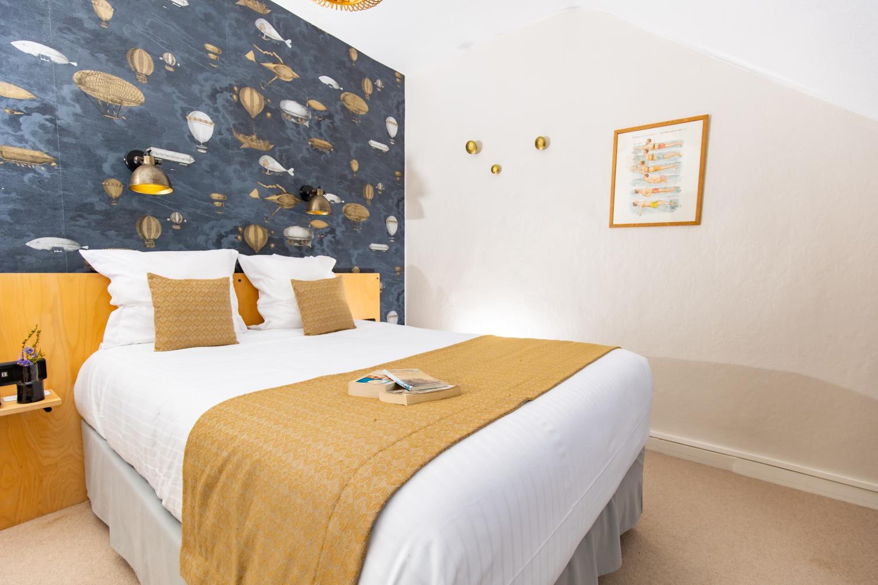 Double Room with Courtyard View