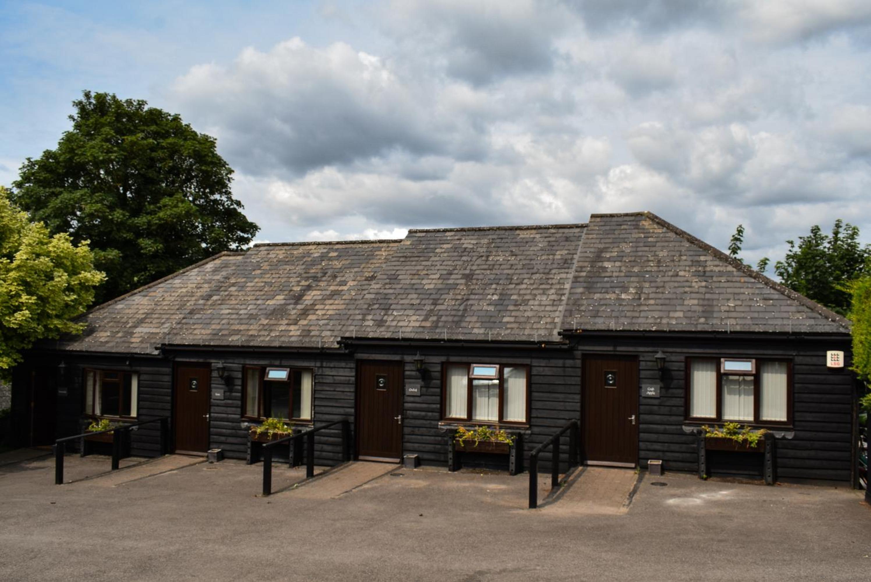 Family (Max 2 Adults)