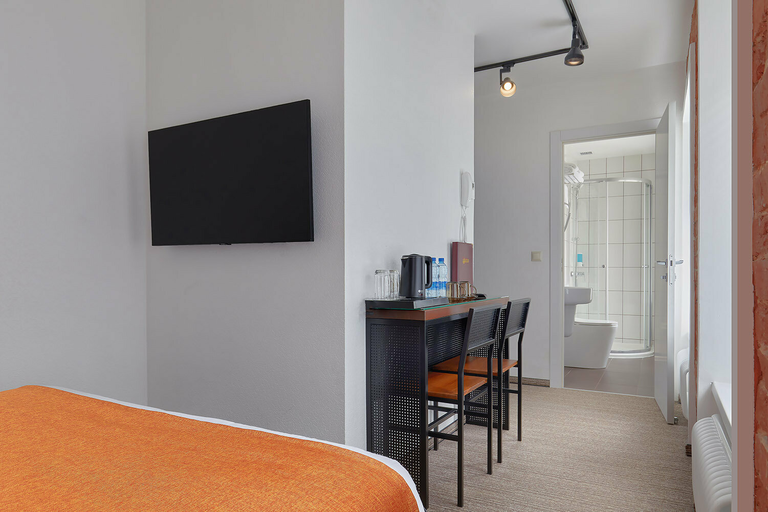 Улучшенный двухместный номер с 1 кроватью