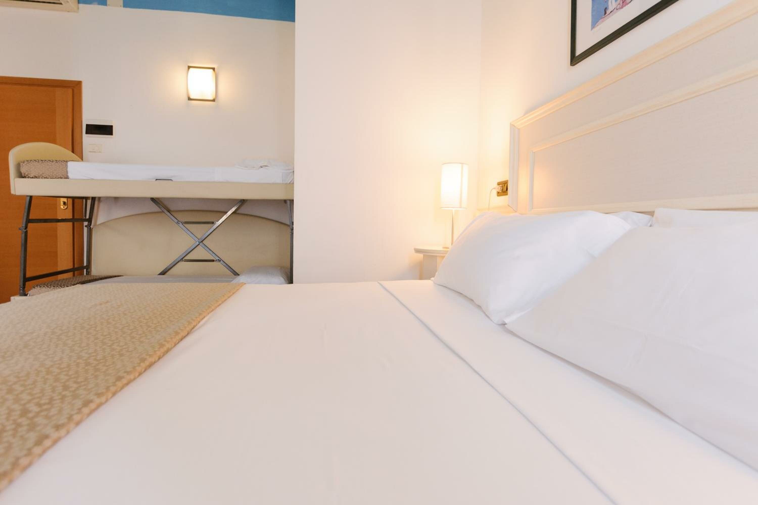 Comfort Quadruple Room