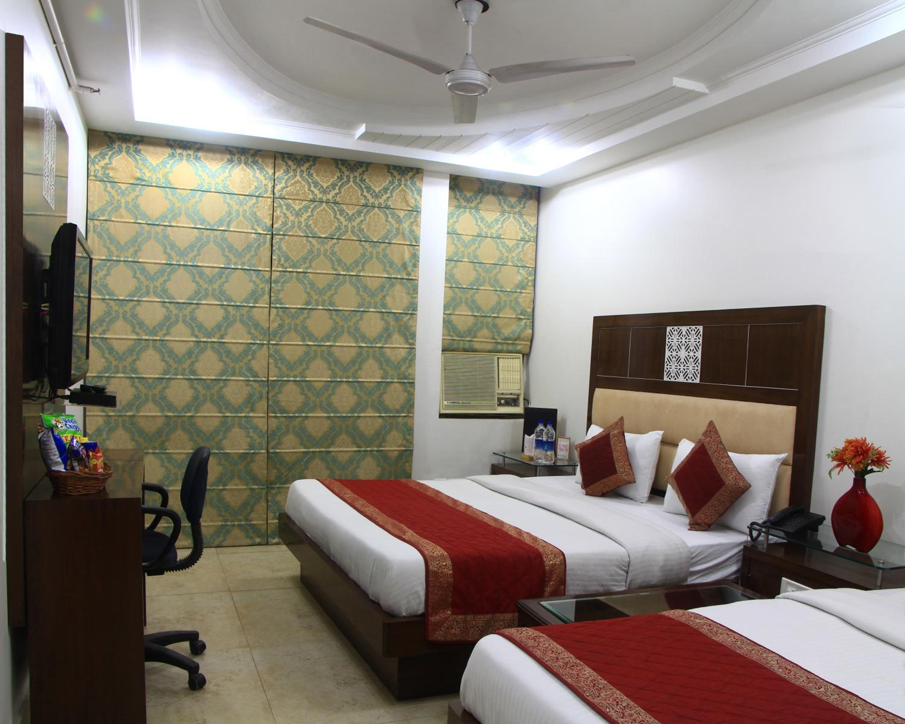 Deluxe Triple Room