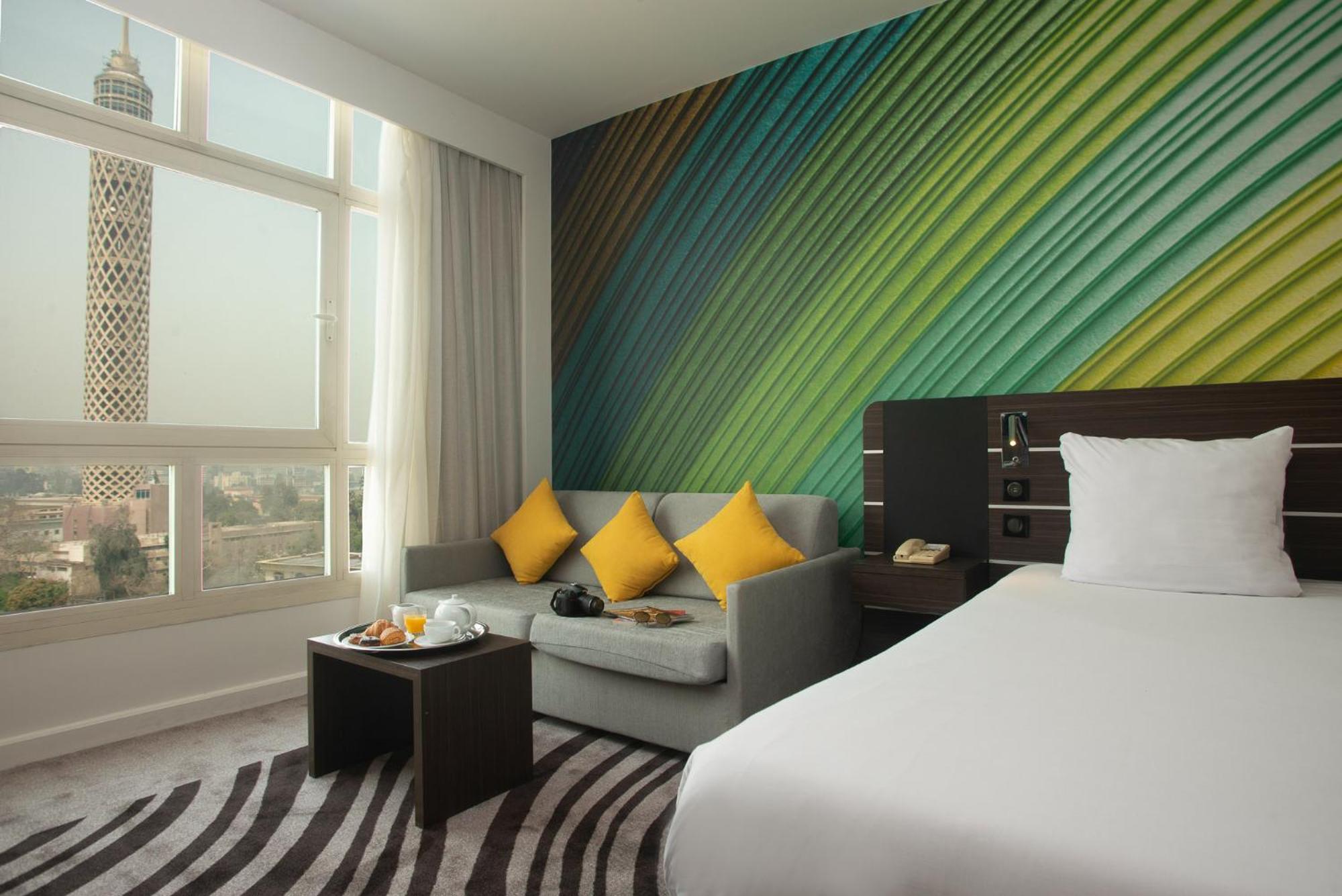 Superior Double Room with Sofa - City Side