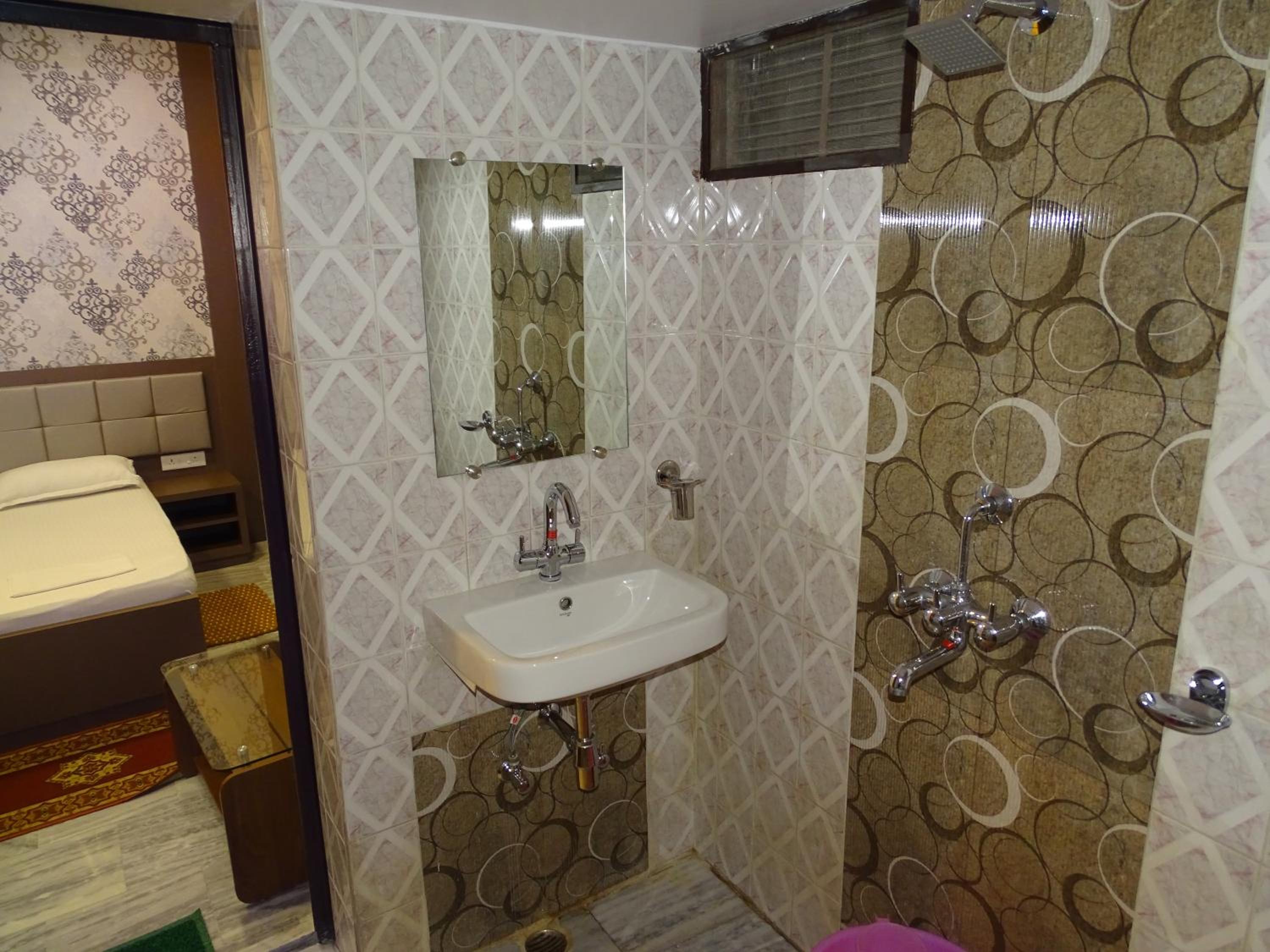 Royal View Room (Includes Ganga Aarti And Darshan Assistance To Kashi Vishwanath Temple)