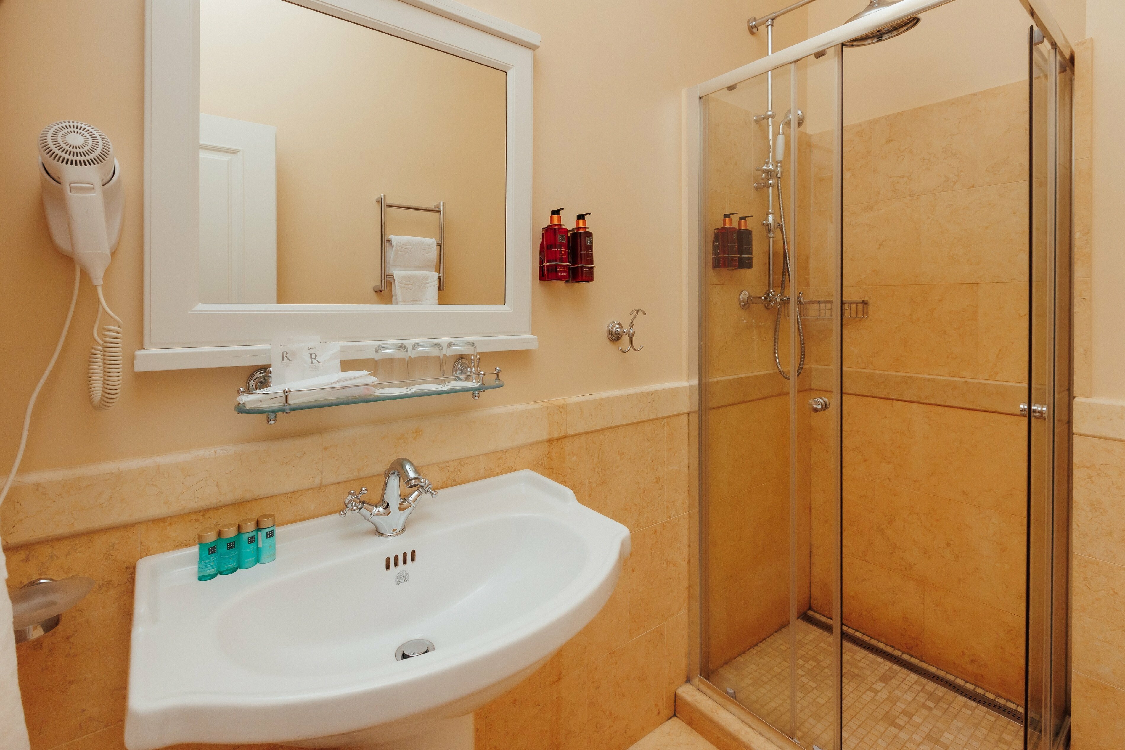 Улучшенный "Рождественская сказка"