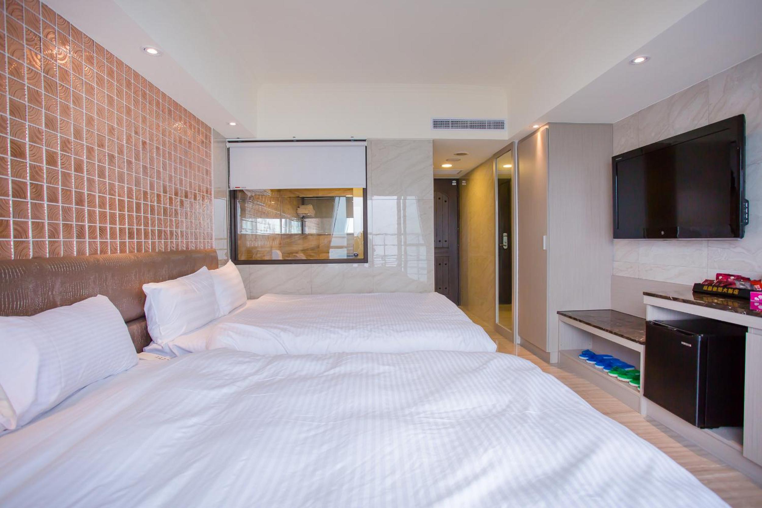 Quadruple Room with Lake View