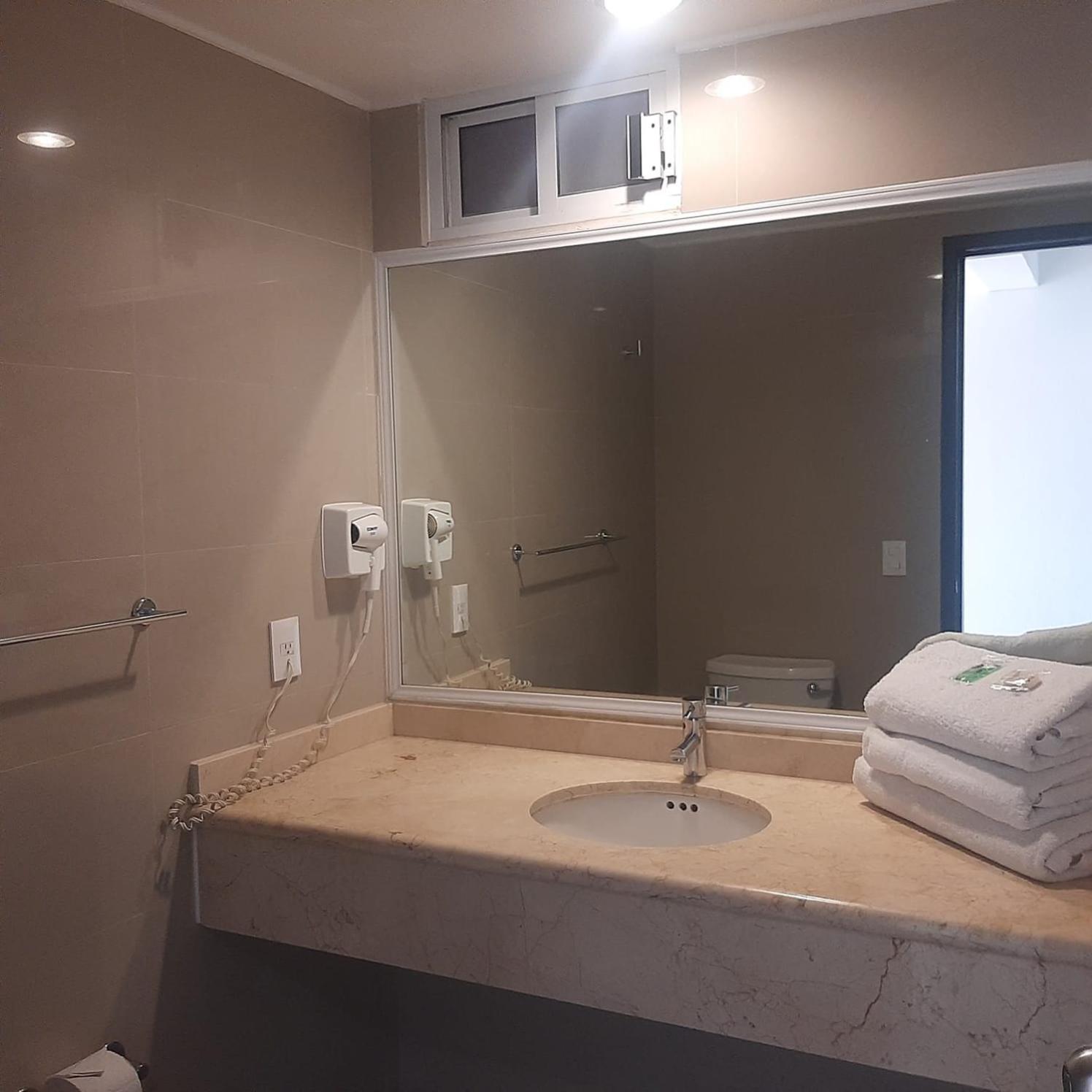 Standard Quadruple Suite