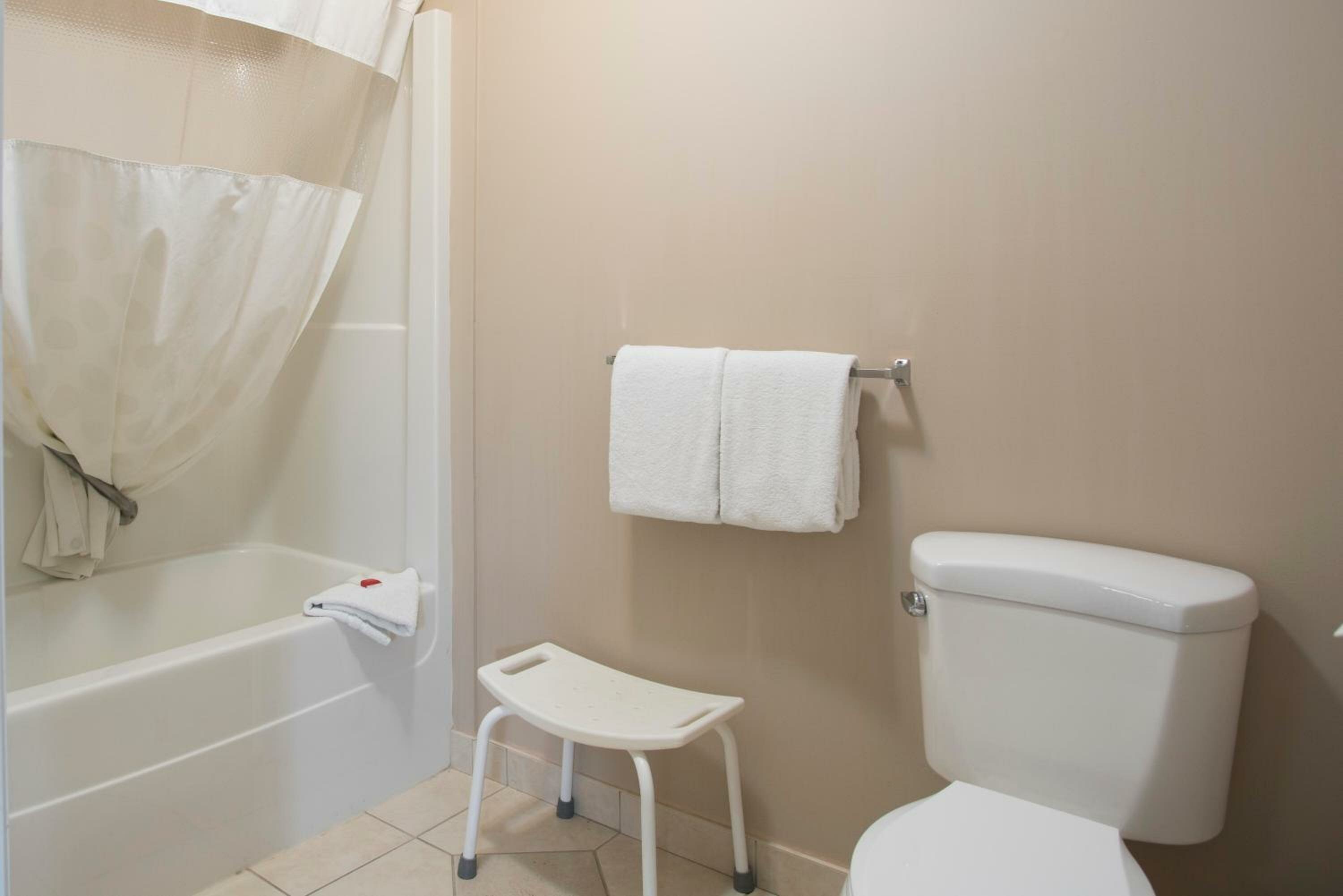 King Room - Non-Smoking