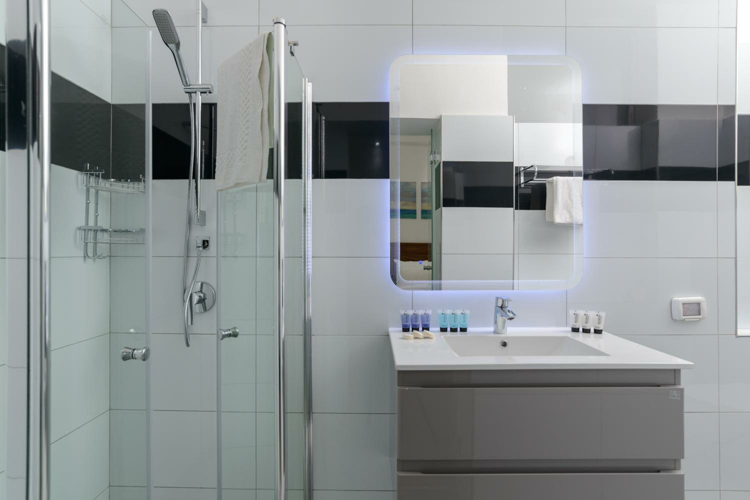 Two-Bedroom Apartment - Annex