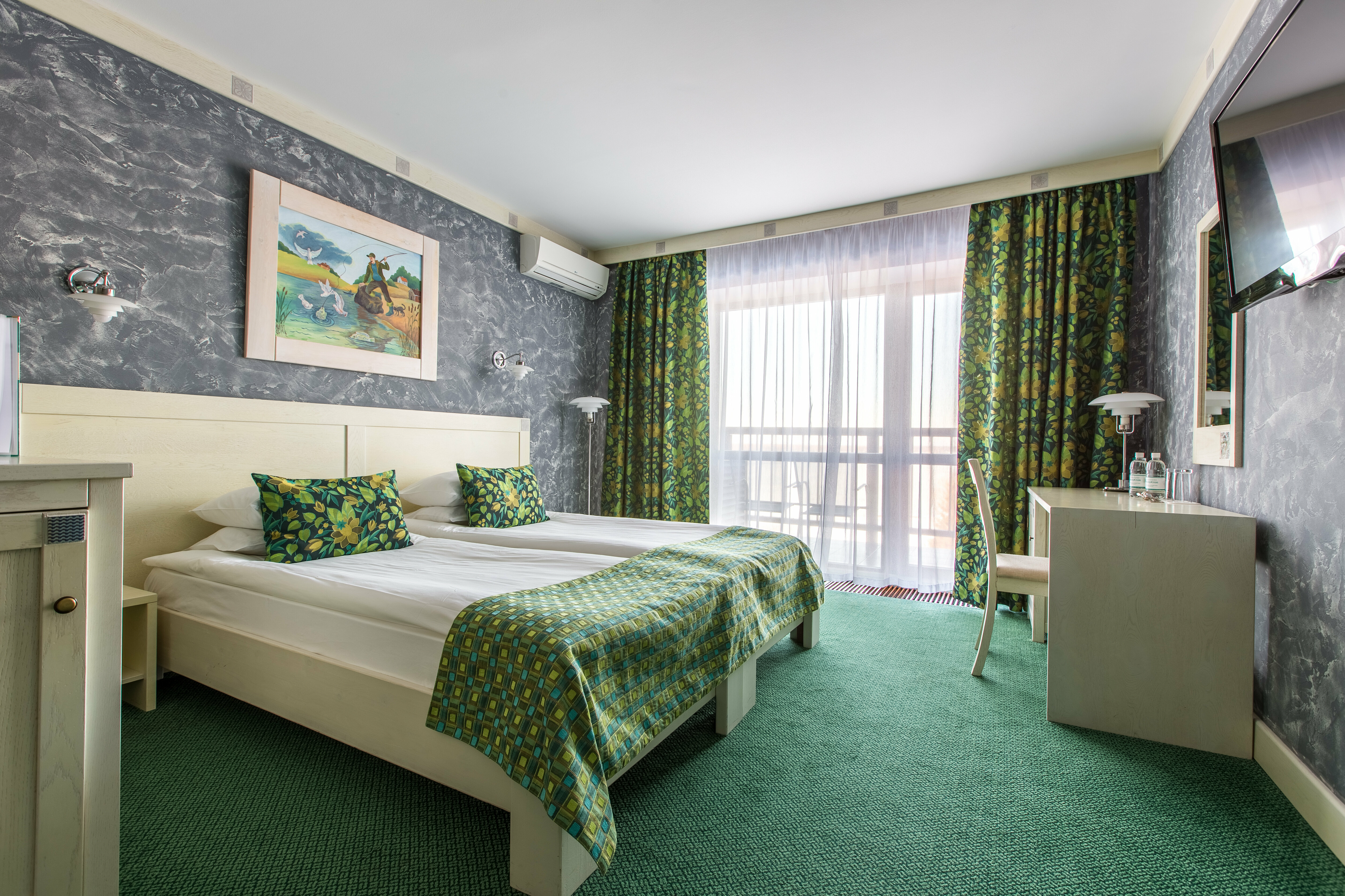 Номер Делюкс