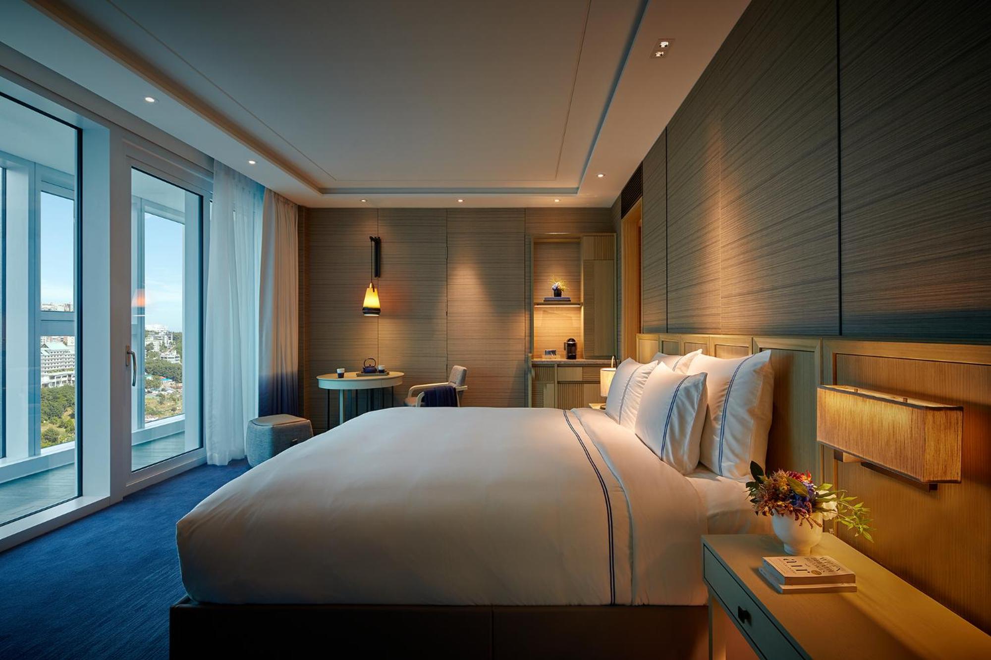 Premier Double Room with City View