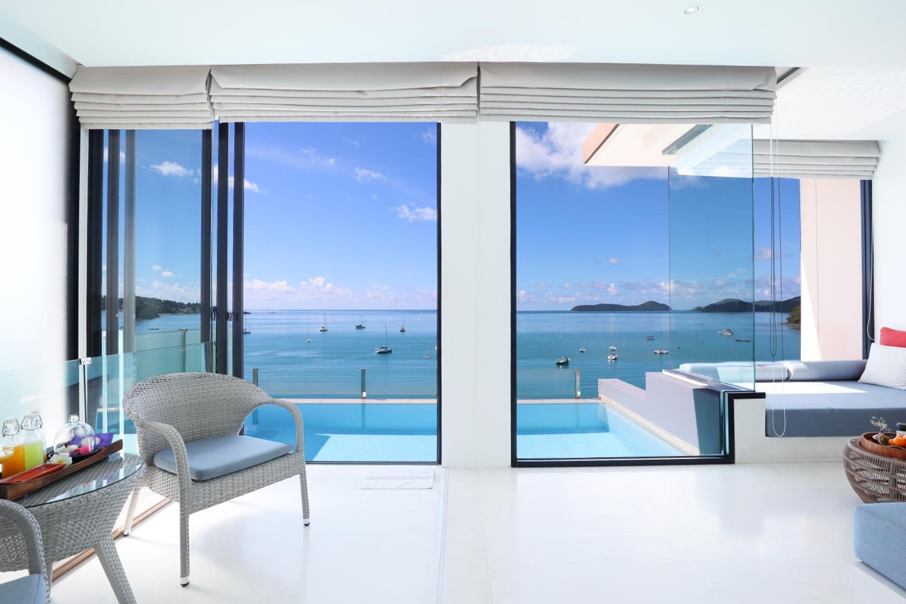 Panoramic Duplex Pool Villa (Free Selected Mini-bar)