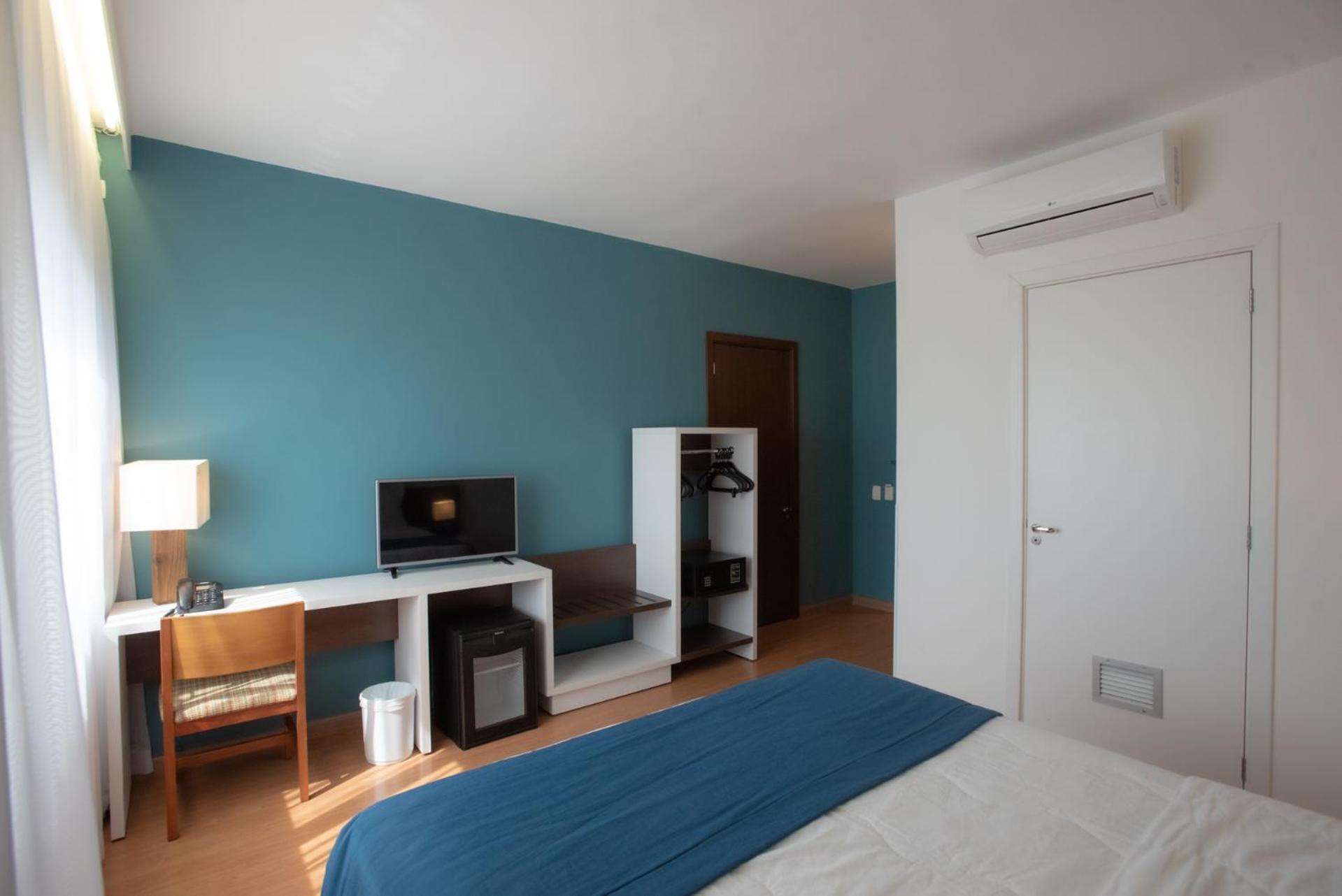 Queen Room - Disability Access