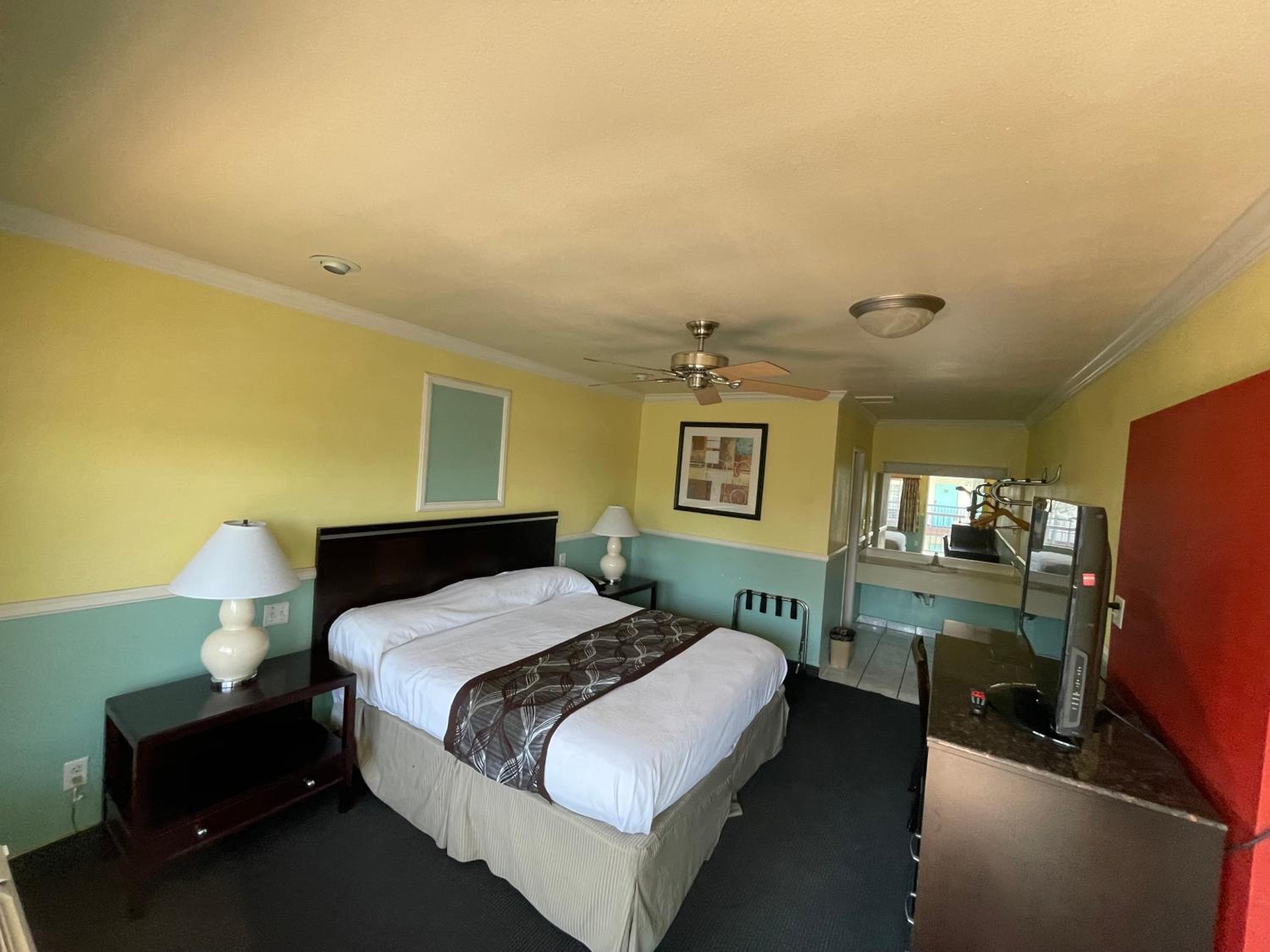 King Room