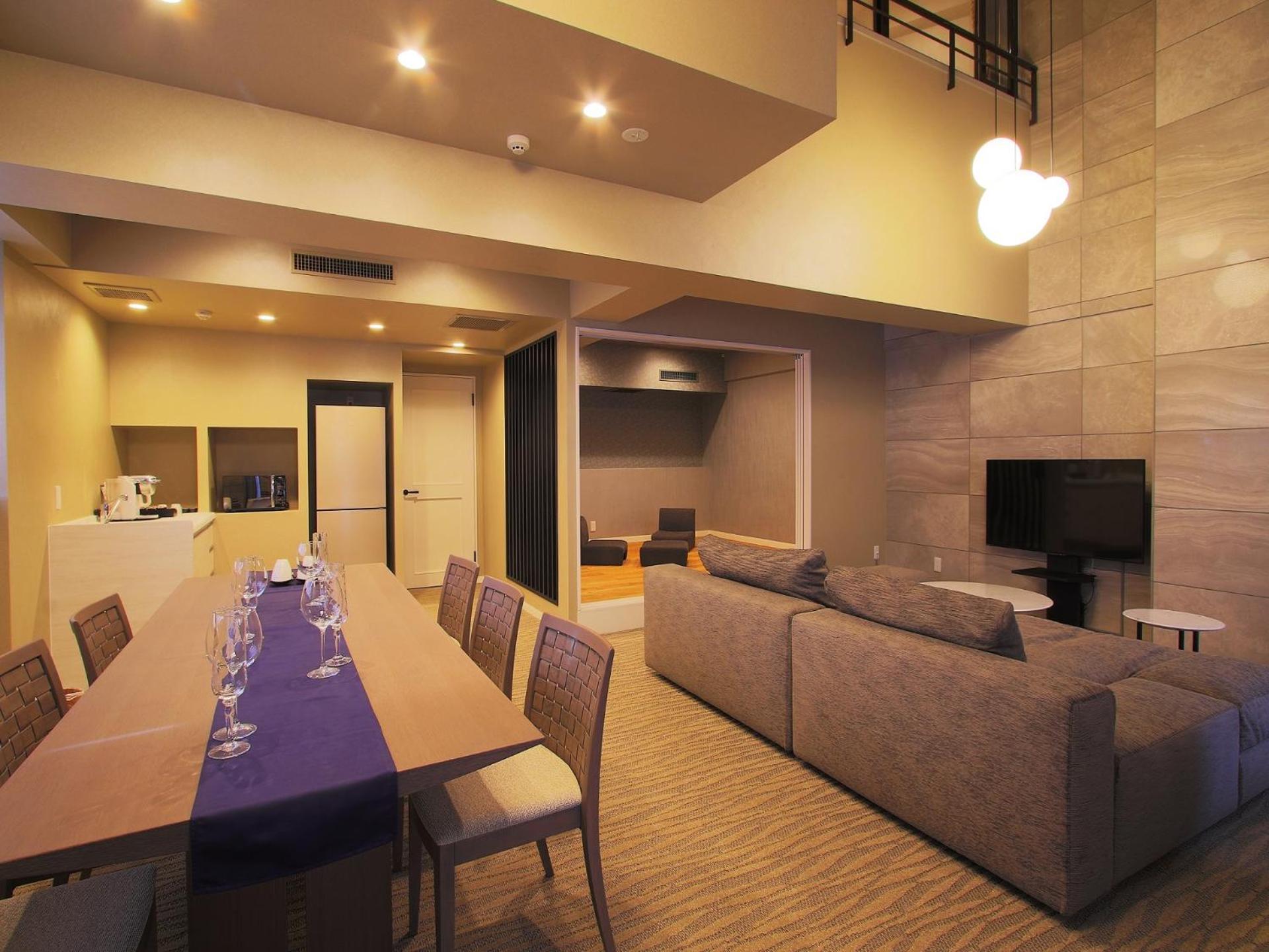 Corner Suite Room The Fuji (11F) with Mt.Fuji view - Non-Smoking